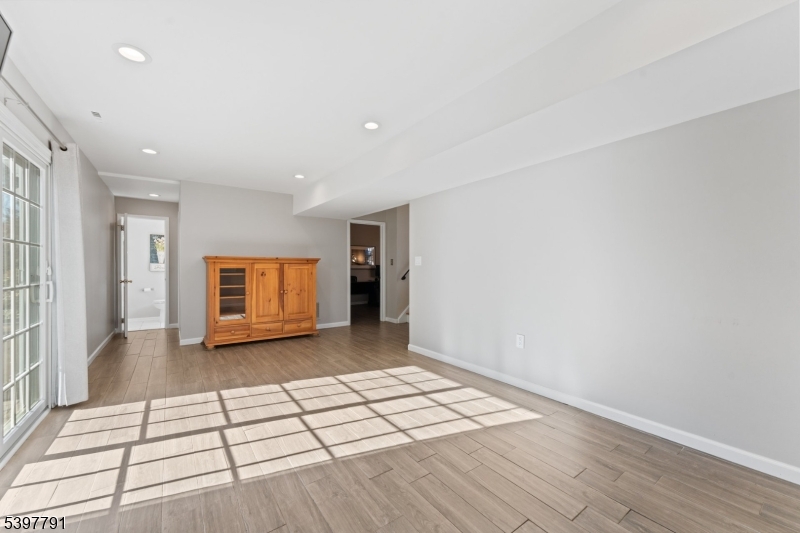 Hillsborough Twp., New Jersey, 08844, United States, 4 Bedrooms Bedrooms, ,3 BathroomsBathrooms,Residential,For Sale,1999779