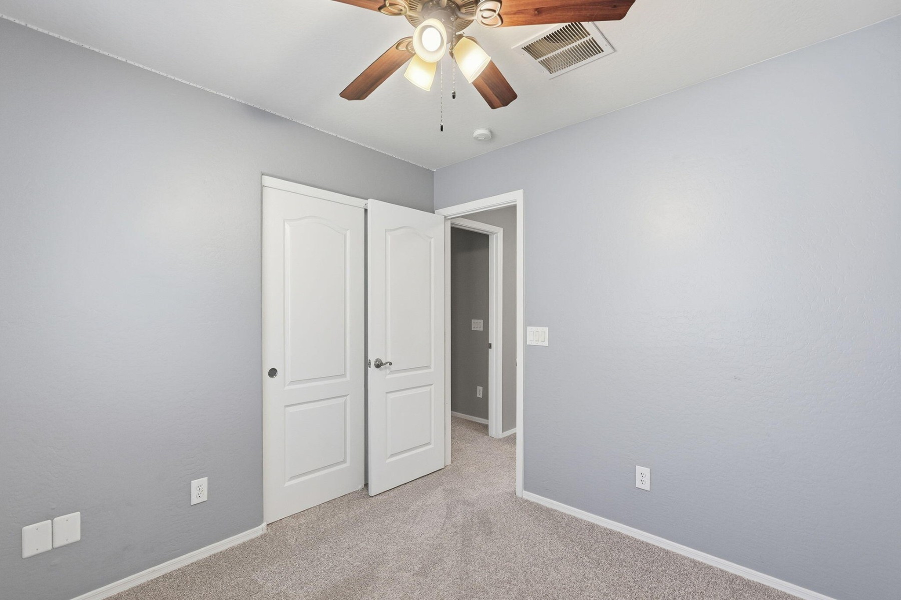  3801 E Parkview Dr  Gilbert, AZ - 物件實景