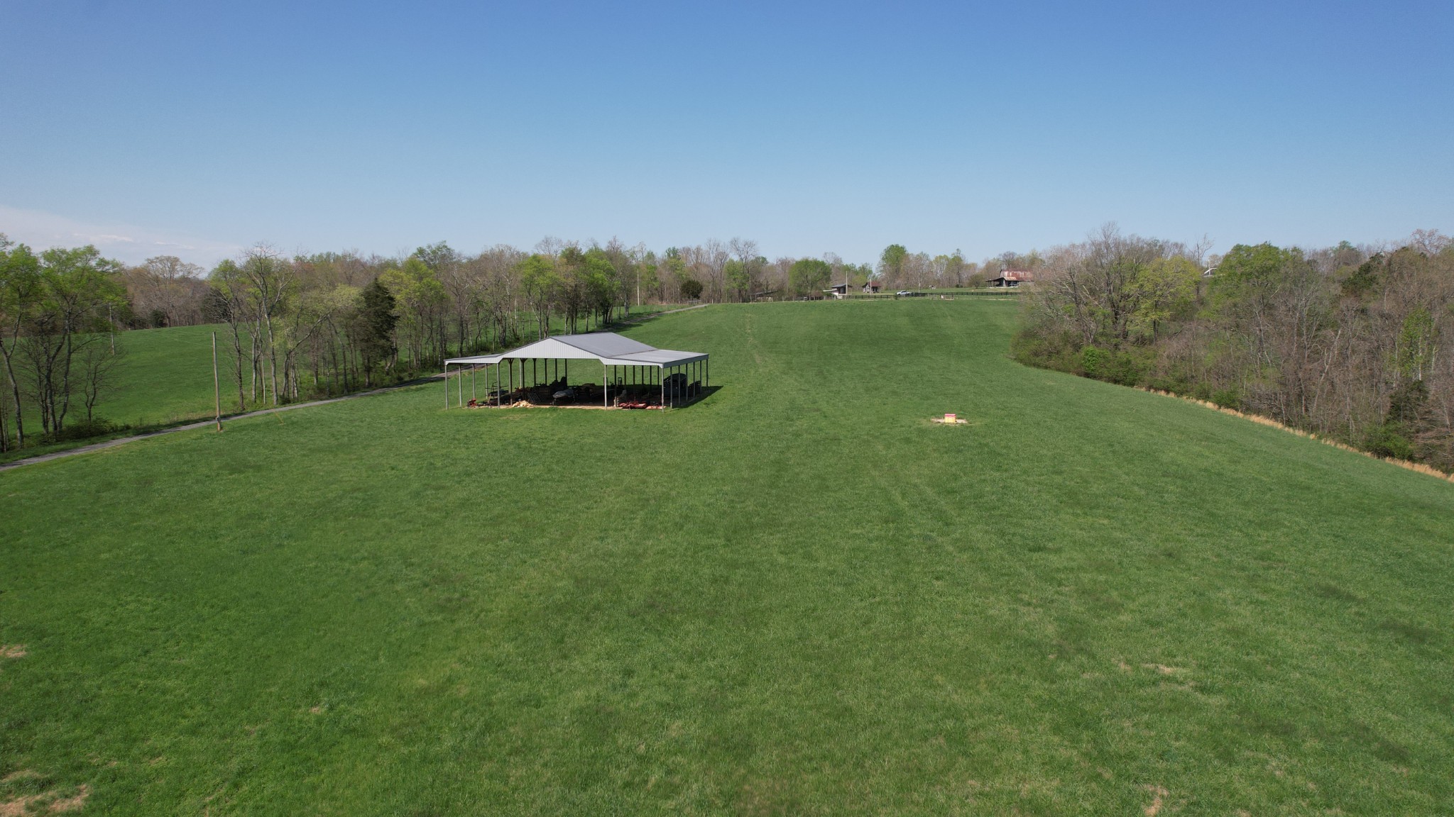 Nunnelly, Tennessee, 37137, United States, 2 Bedrooms Bedrooms, ,2 BathroomsBathrooms,Residential,For Sale,1917698