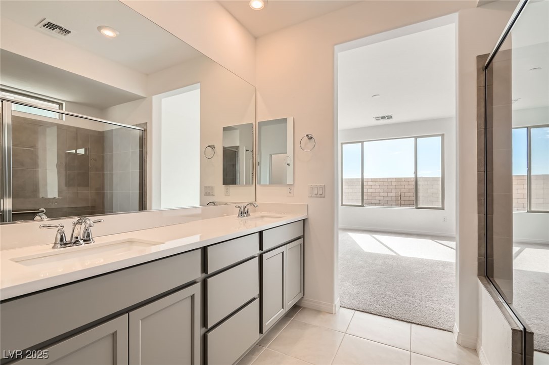 Henderson, Nevada, 89011, United States, 3 Bedrooms Bedrooms, ,2 BathroomsBathrooms,Residential,For Sale,1912412