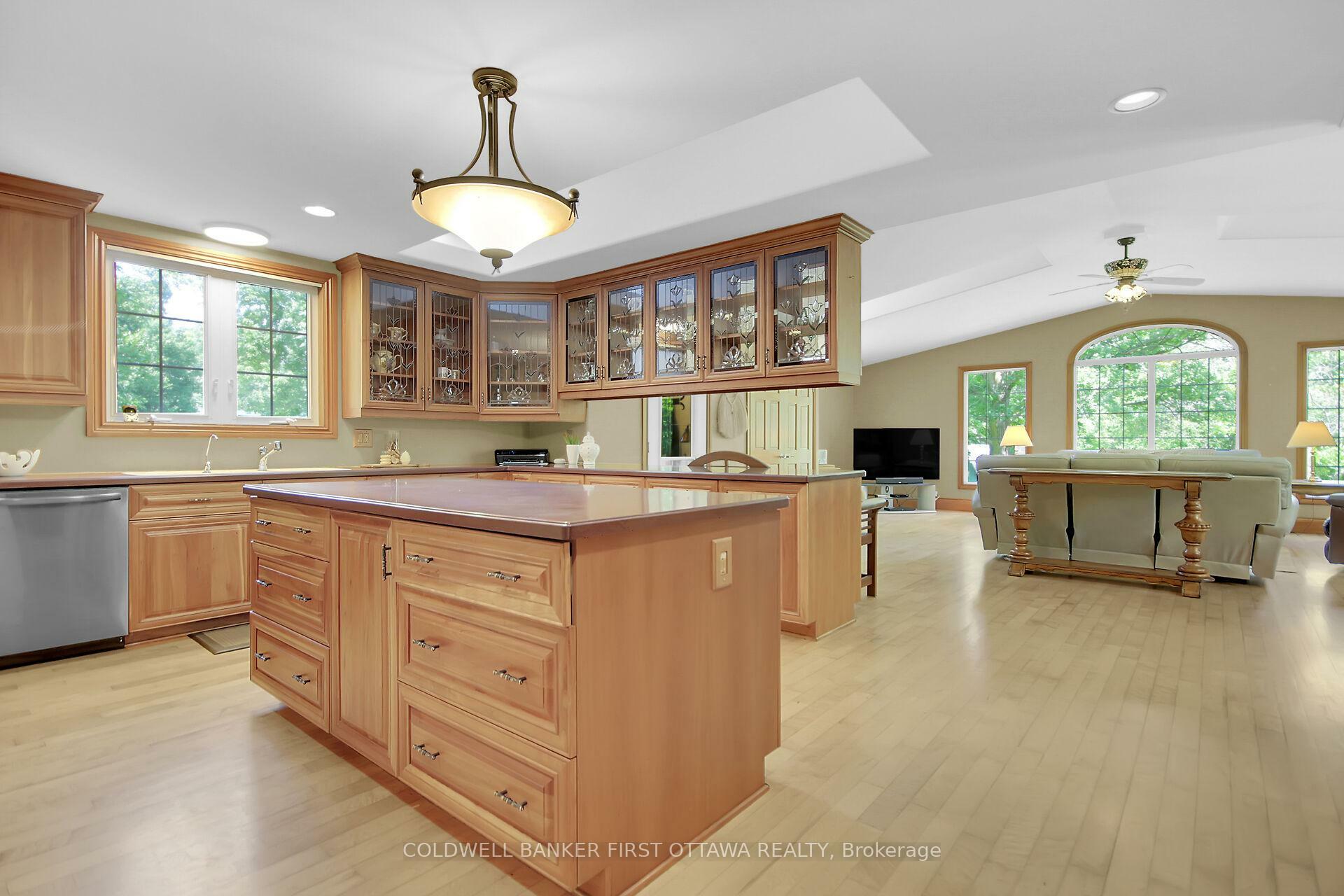 BECKWITH, Ontario, K7C 0S9, CA, 3 Bedrooms Bedrooms, ,Residential,For Sale,1882449