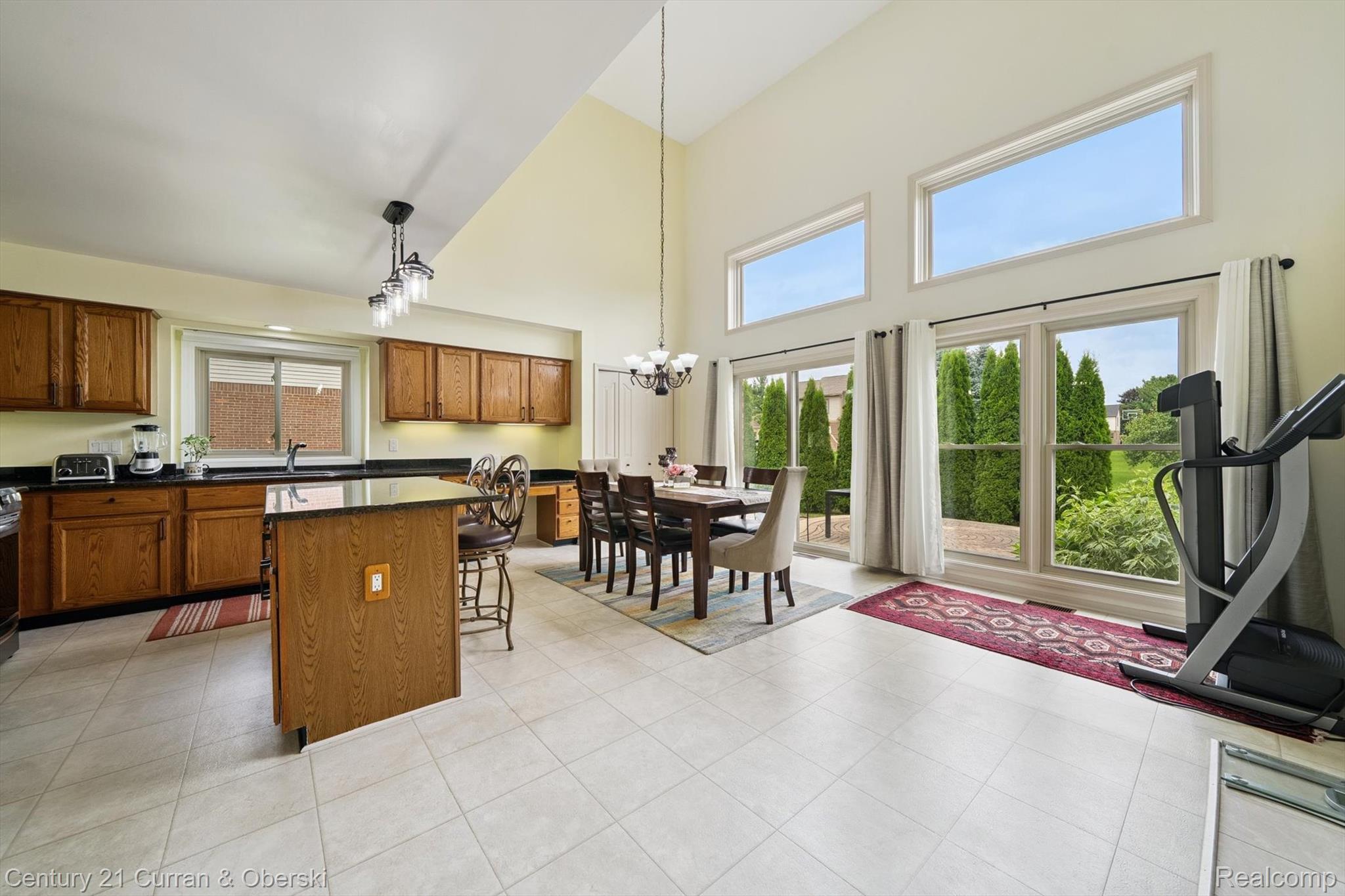 Canton Charter Township, Michigan, 48187, United States, 4 Bedrooms Bedrooms, ,3 BathroomsBathrooms,Residential,For Sale,1977619