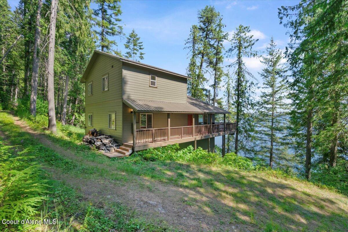 Spirit Lake, Idaho, 83869, United States, 3 Bedrooms Bedrooms, ,2 BathroomsBathrooms,Residential,For Sale,1872232