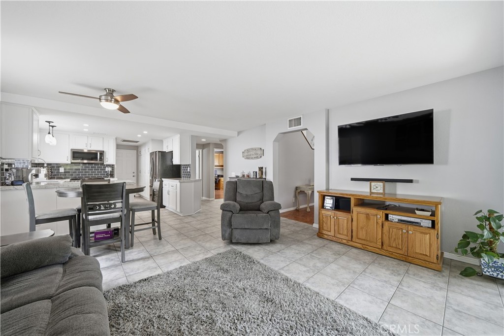 Moreno Valley, California, 92557, United States, 4 Bedrooms Bedrooms, ,3 BathroomsBathrooms,Residential,For Sale,1982856