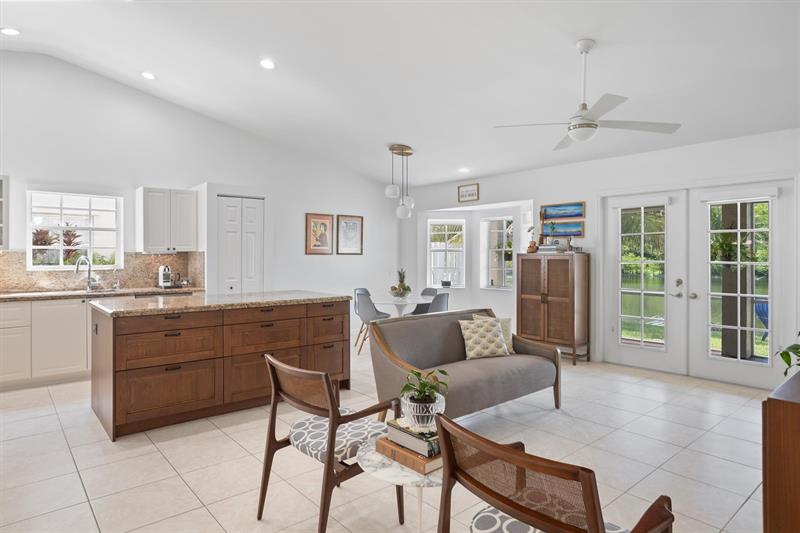 Sunrise, Florida, 33323, United States, 3 Bedrooms Bedrooms, ,2 BathroomsBathrooms,Residential,For Sale,1862219