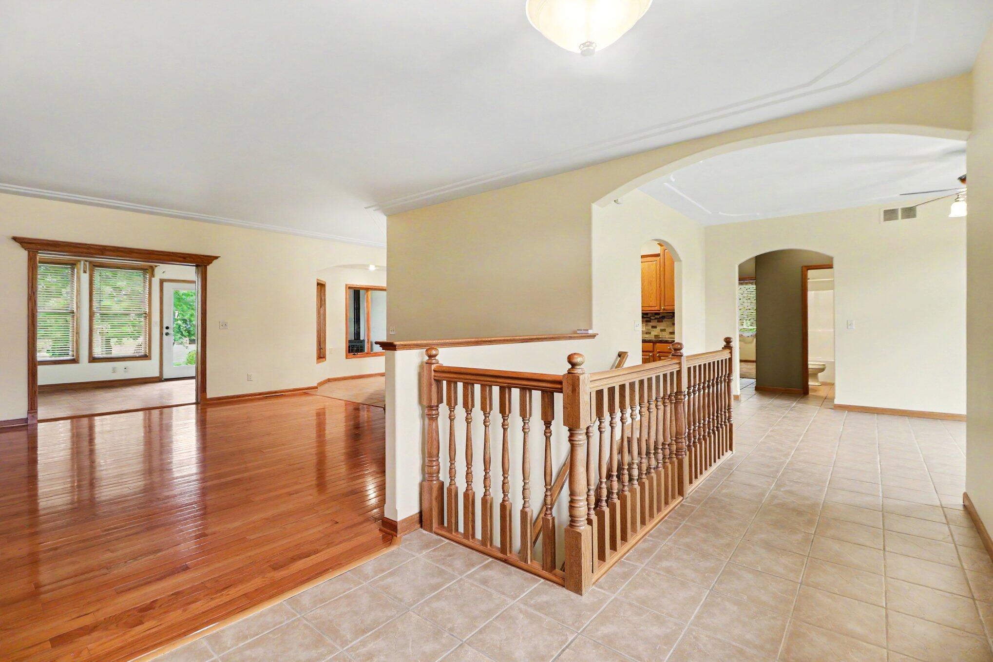 Valparaiso, Indiana, 46383, United States, 3 Bedrooms Bedrooms, ,3 BathroomsBathrooms,Residential,For Sale,2048382