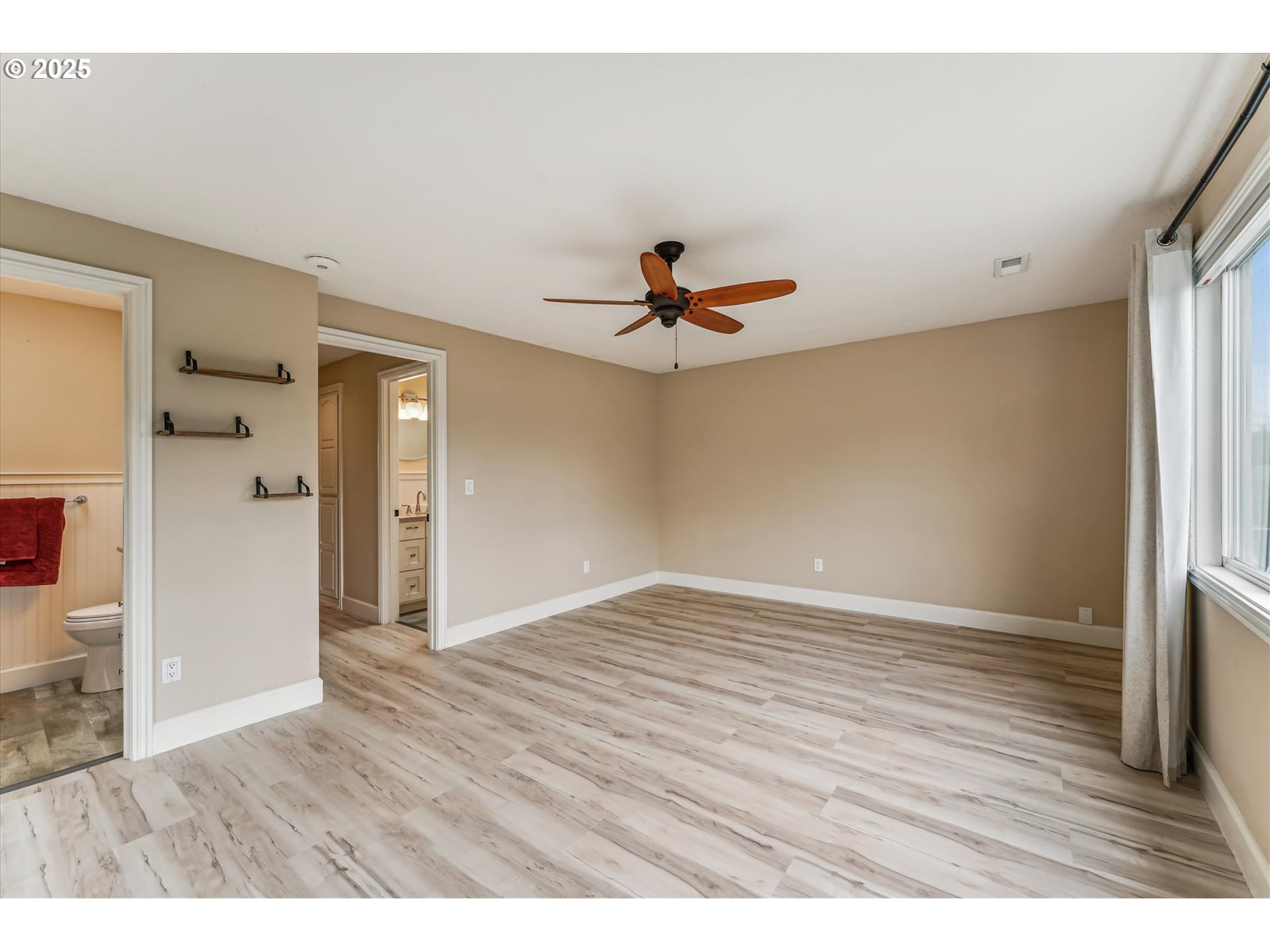 Forest Grove, Oregon, 97116, United States, 3 Bedrooms Bedrooms, ,2 BathroomsBathrooms,Residential,For Sale,1917976
