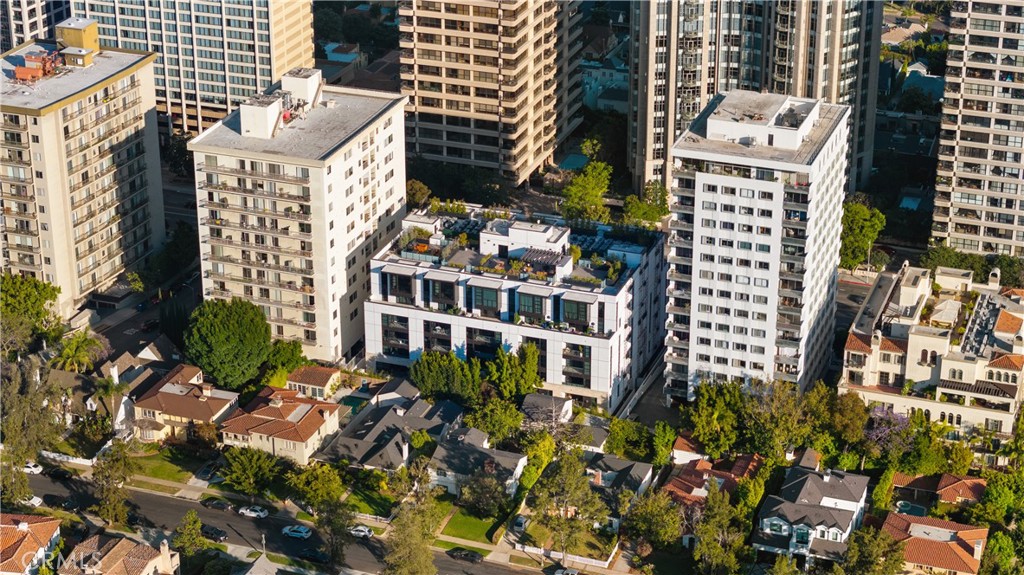 Los Angeles, California, 90024, United States, 2 Bedrooms Bedrooms, ,2 BathroomsBathrooms,Residential,For Sale,1746972