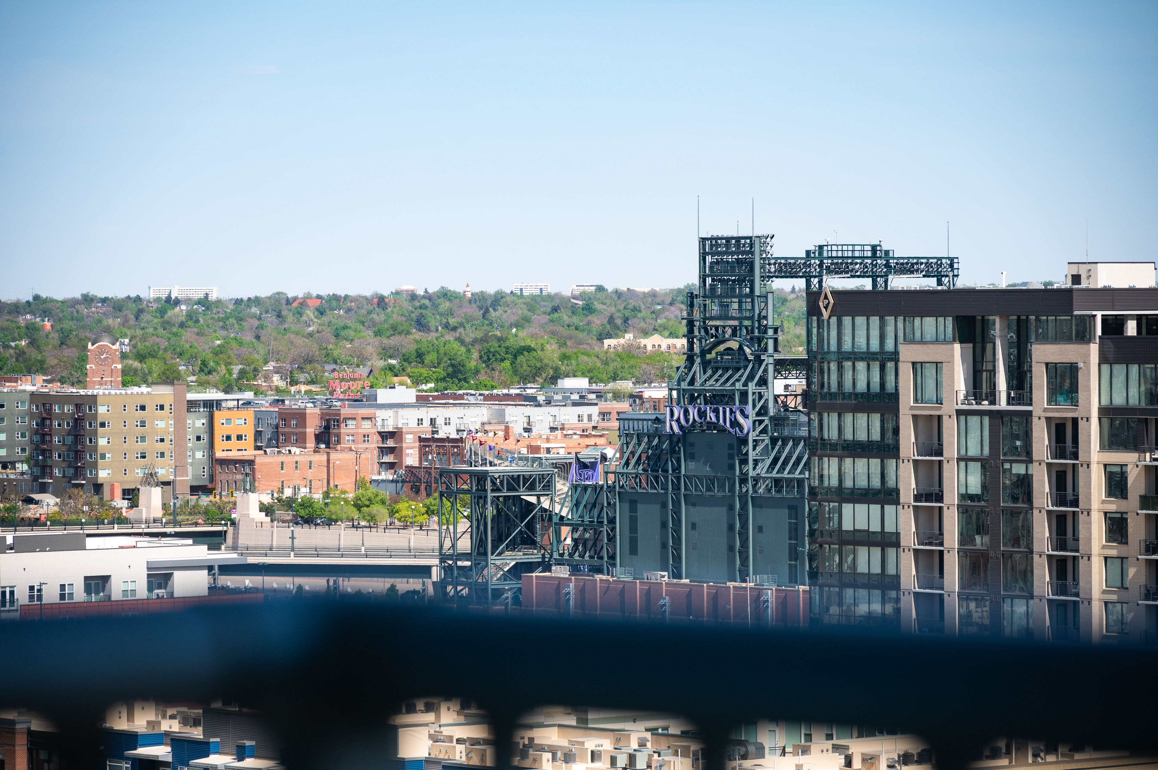  Positioned within the Glass House in Riverfront Park - 物件實景
