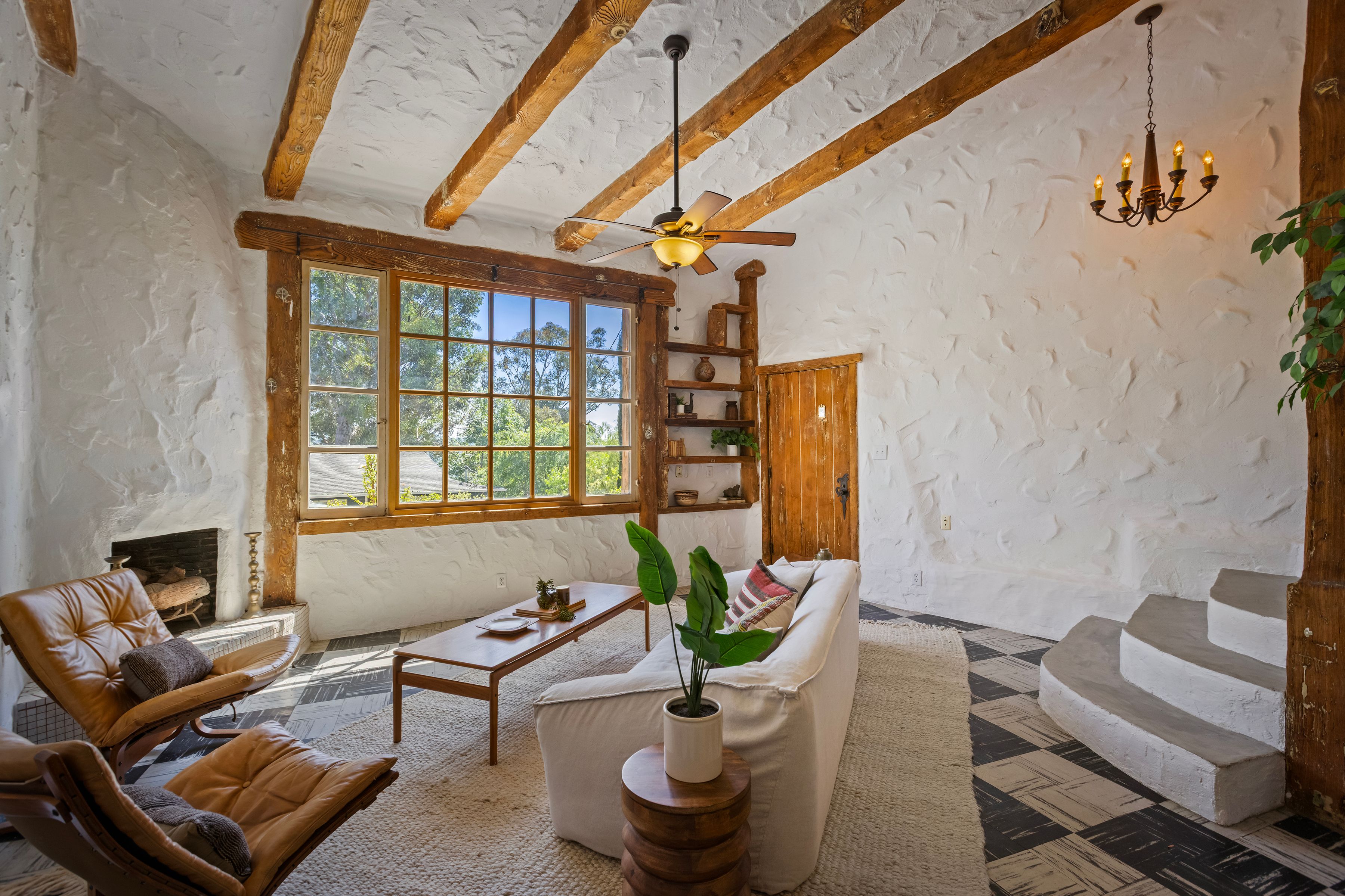  A Storybook Compound - 物件實景