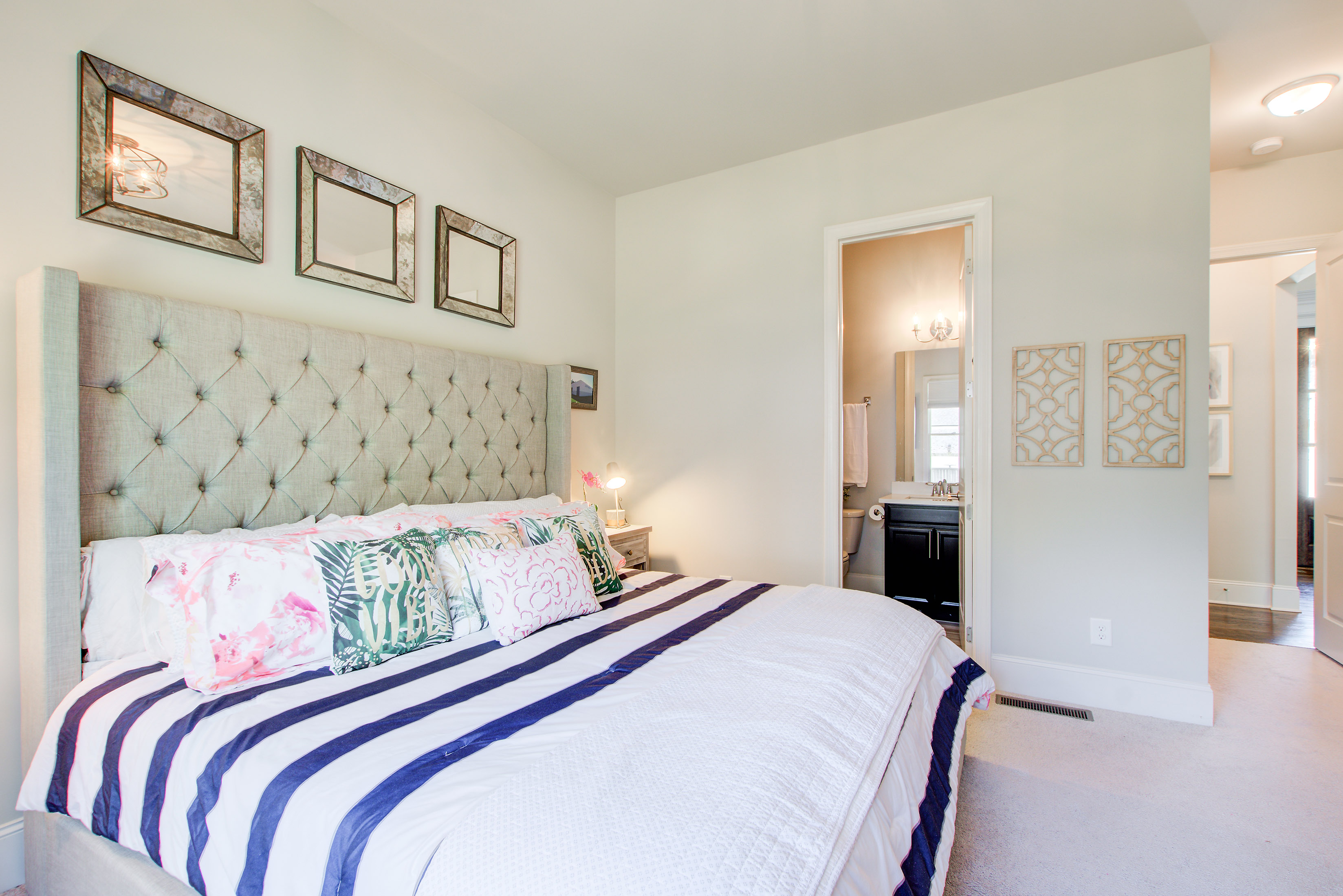  Impeccably Maintained Brick Home with No HOA and an Oversized Lot - 物件實景