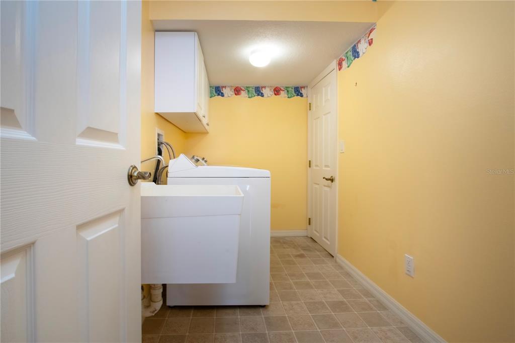 Ellenton, Florida, 34222, United States, 4 Bedrooms Bedrooms, ,3 BathroomsBathrooms,Residential,For Sale,1988008