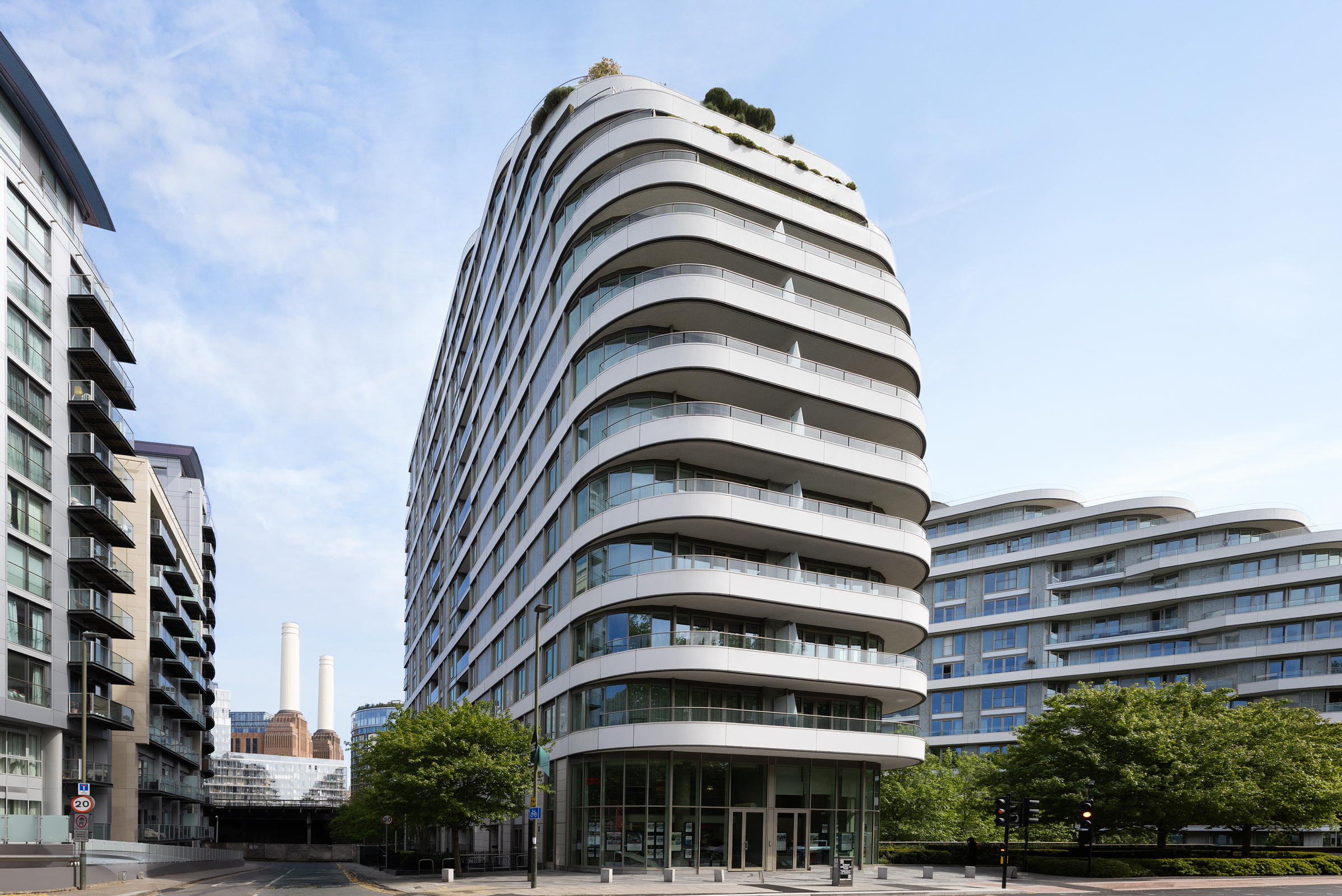 Elevated lateral living with sweeping park views and a wraparound terrace - 物件實景