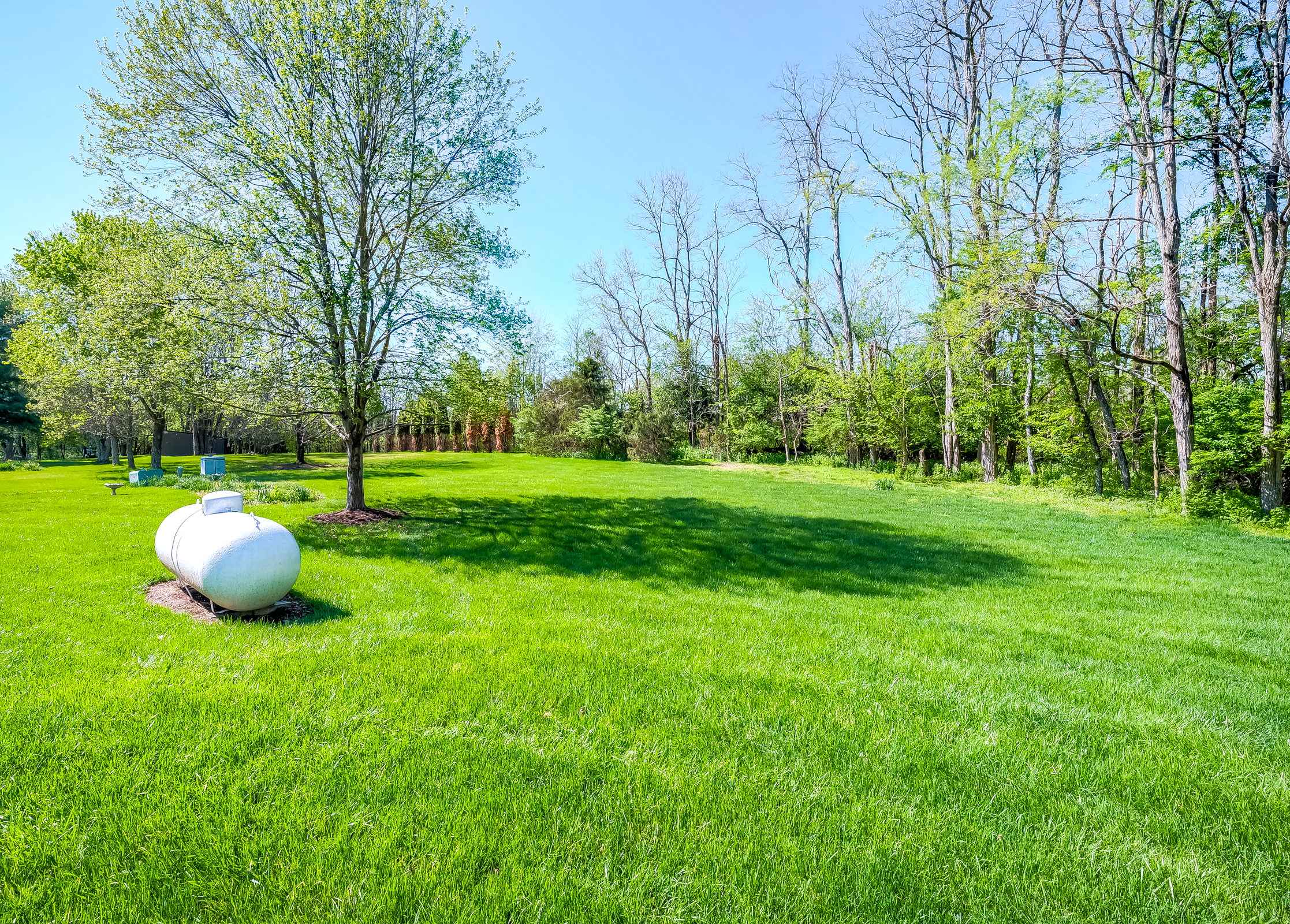  2033 Longview Drive - 物件實景