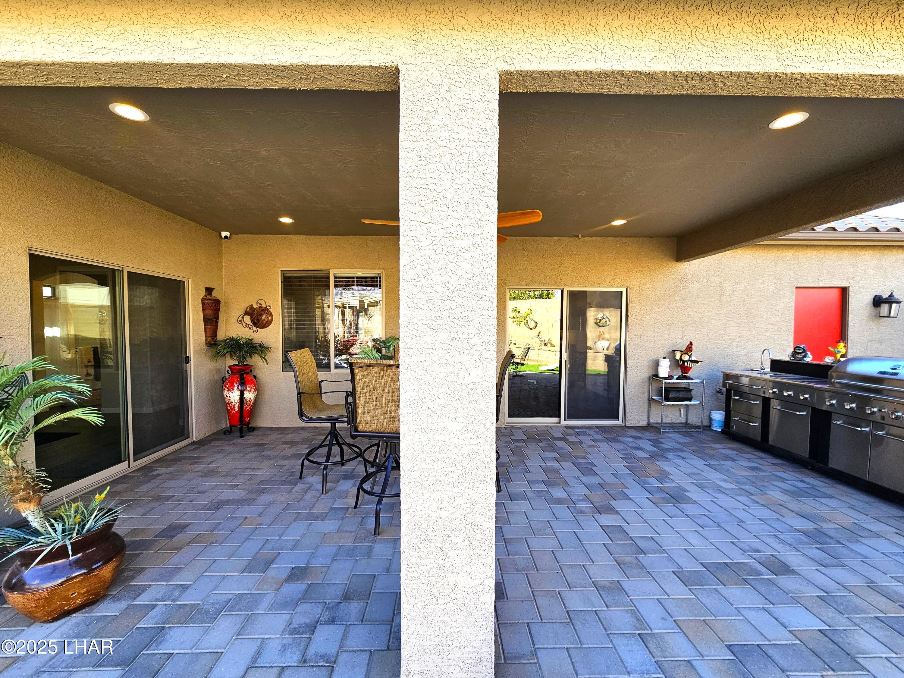 Lake Havasu City, Arizona, 86404, United States, 3 Bedrooms Bedrooms, ,2 BathroomsBathrooms,Residential,For Sale,1957391