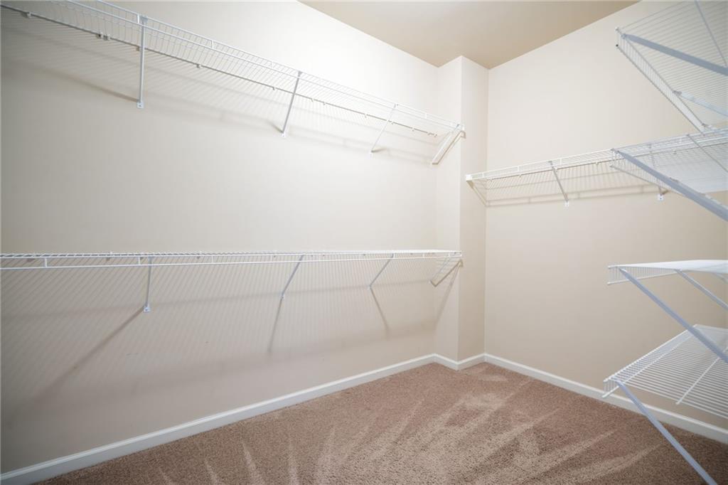 Cumming, Georgia, 30040, United States, 5 Bedrooms Bedrooms, ,4 BathroomsBathrooms,Residential,For Sale,1979728