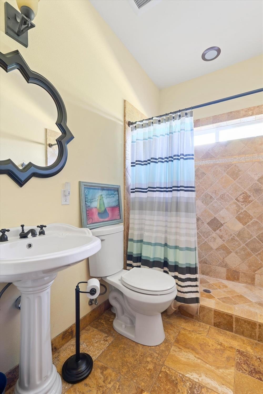 Angels Camp, California, 95222, United States, 4 Bedrooms Bedrooms, ,3 BathroomsBathrooms,Residential,For Sale,1990494