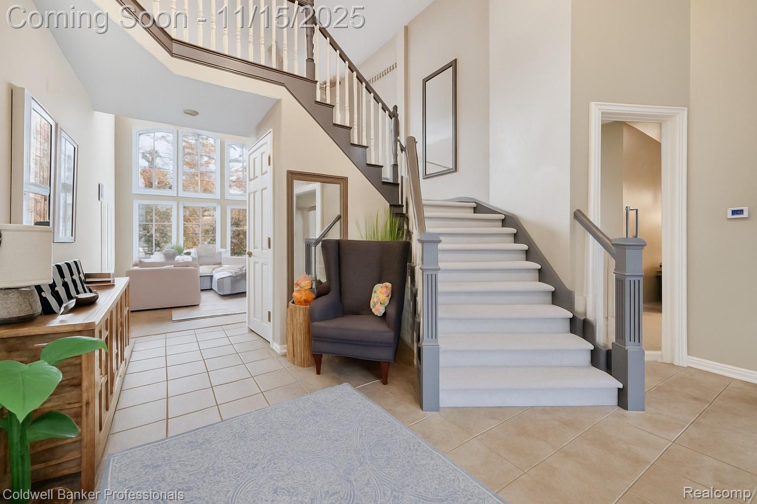 Clarkston, Michigan, 48348, United States, 4 Bedrooms Bedrooms, ,4 BathroomsBathrooms,Residential,For Sale,1992858