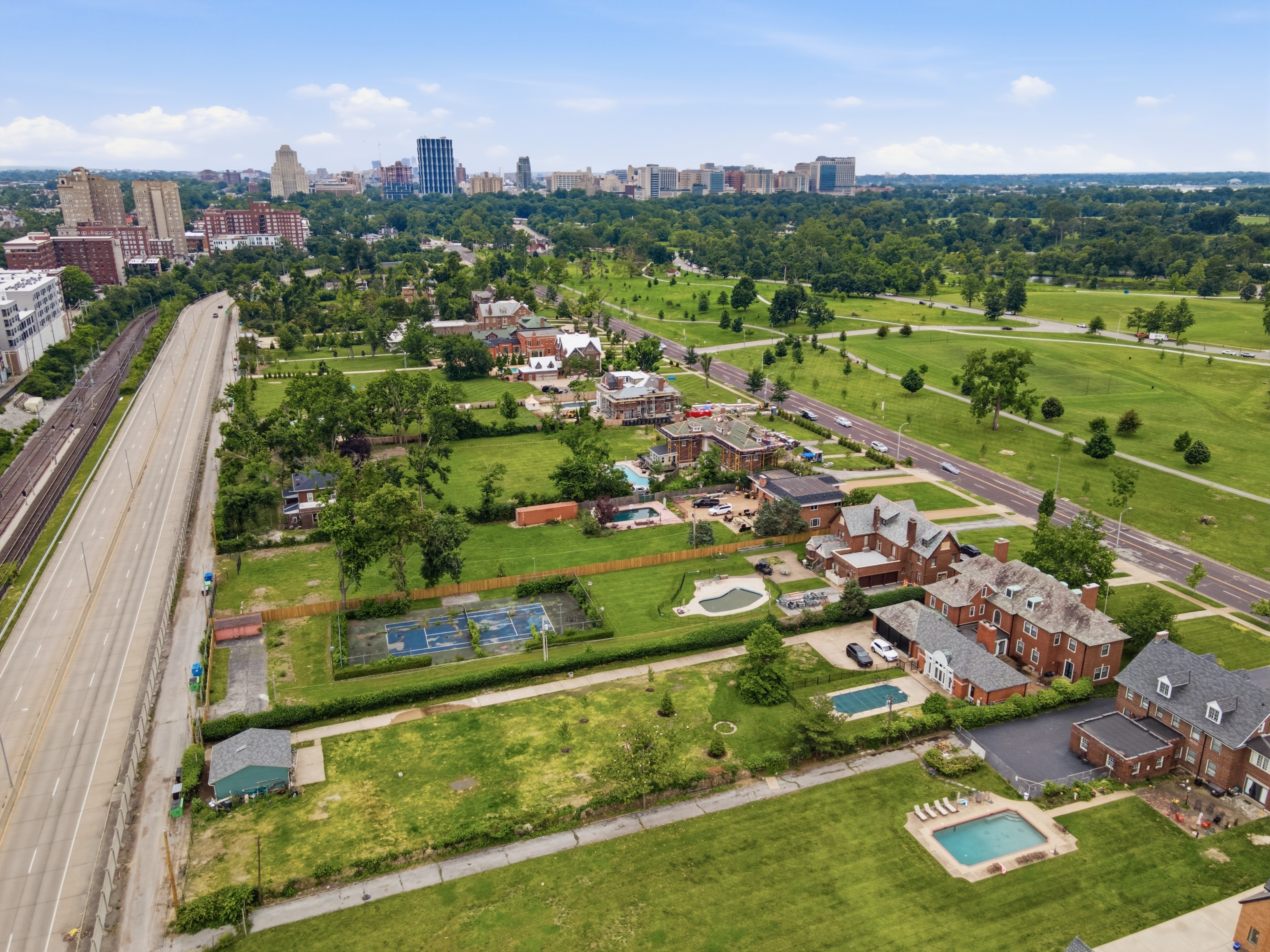  Historic Georgian Revival Estate. - 物件實景