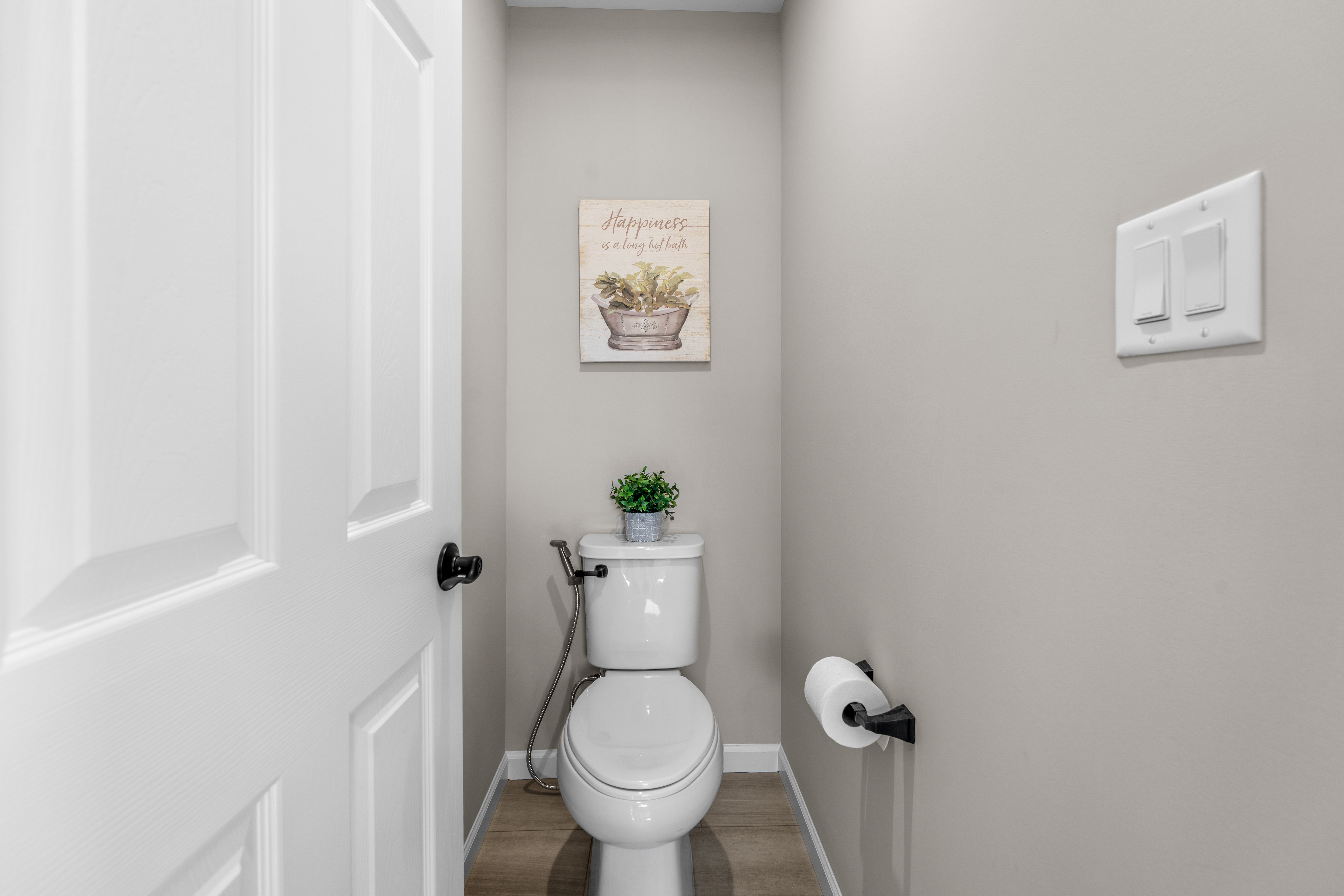  Charming Modern Home with Upgrades & Flex-Space - 物件實景