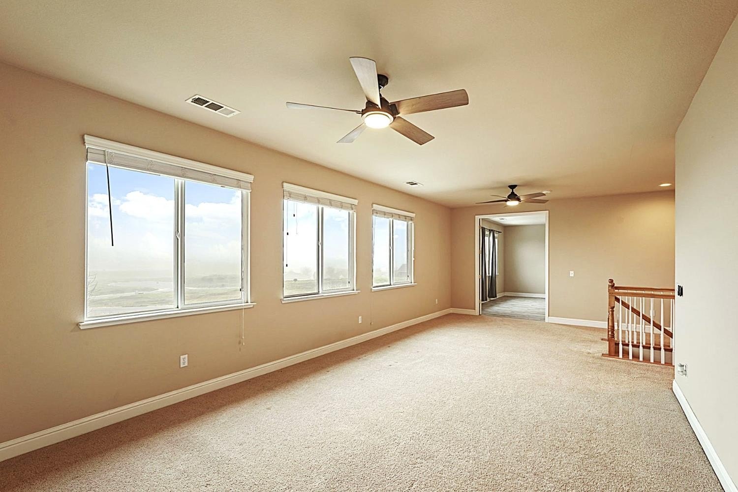 Valley Springs, California, 95252, United States, 3 Bedrooms Bedrooms, ,3 BathroomsBathrooms,Residential,For Sale,2005908