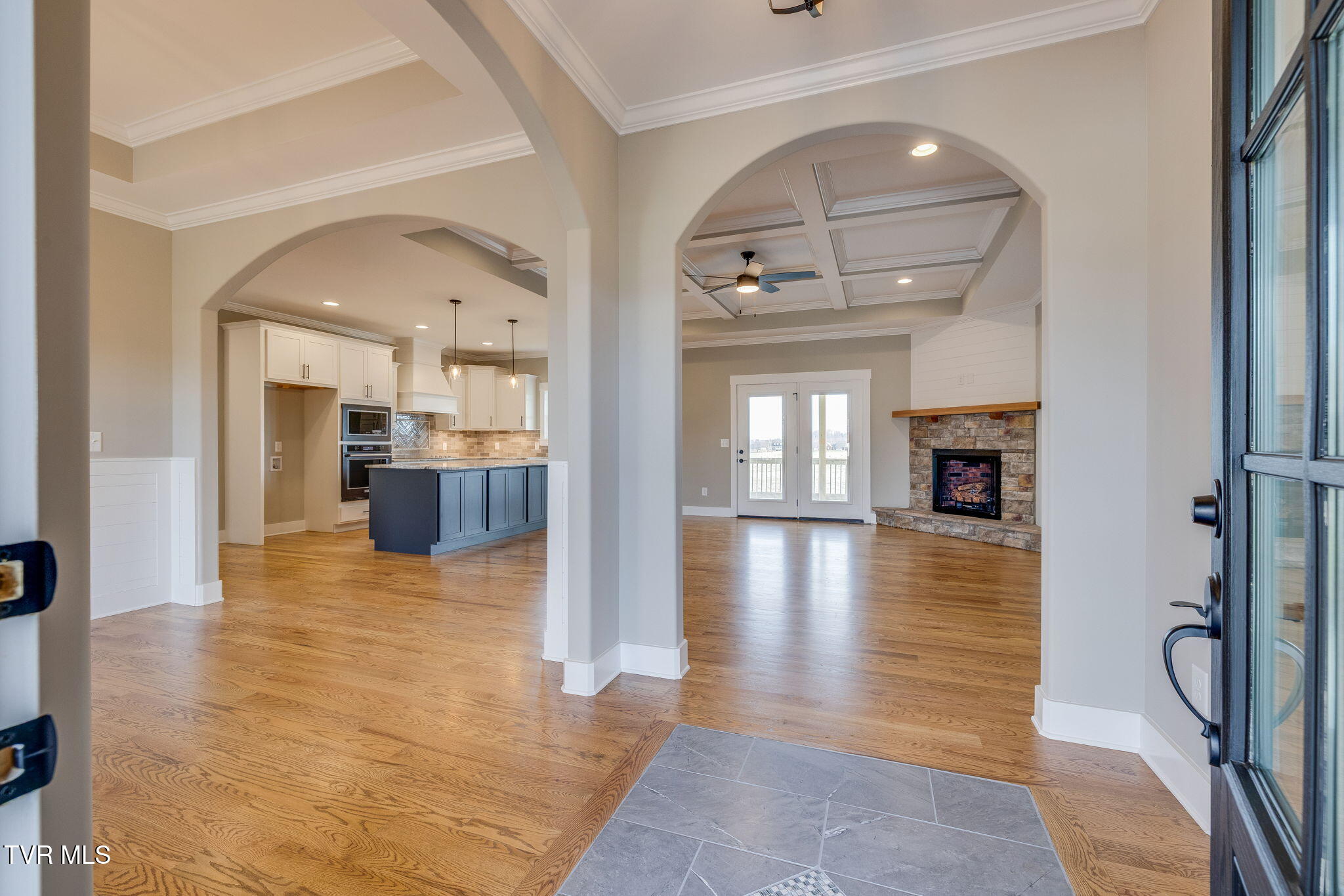 Jonesborough, Tennessee, 37659, United States, 4 Bedrooms Bedrooms, ,3 BathroomsBathrooms,Residential,For Sale,1974561