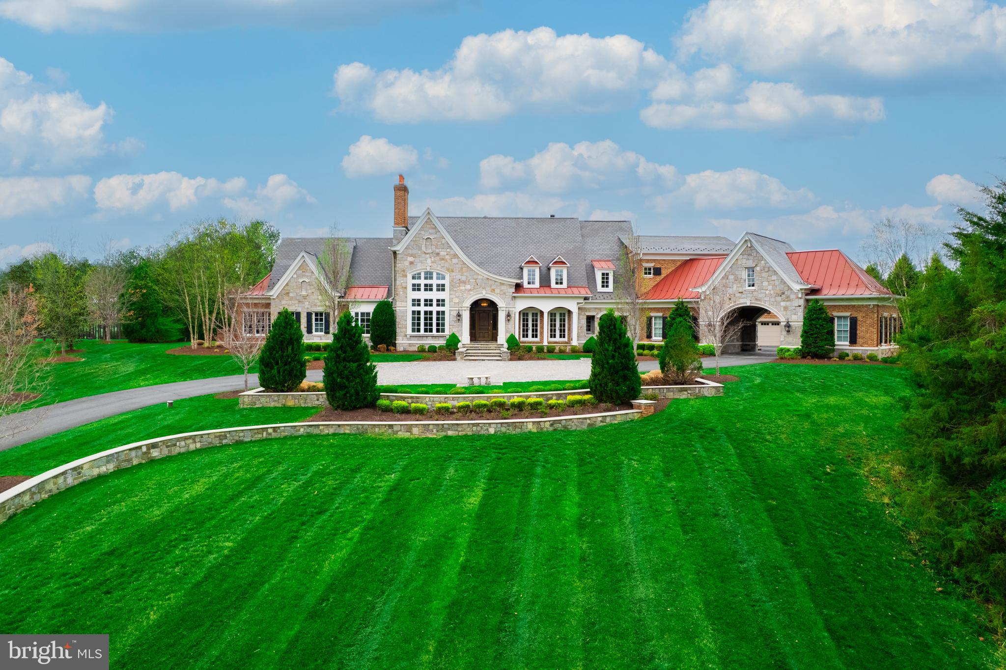 Leesburg, Virginia, 20175, United States, 5 Bedrooms Bedrooms, ,4 BathroomsBathrooms,Residential,For Sale,1776581