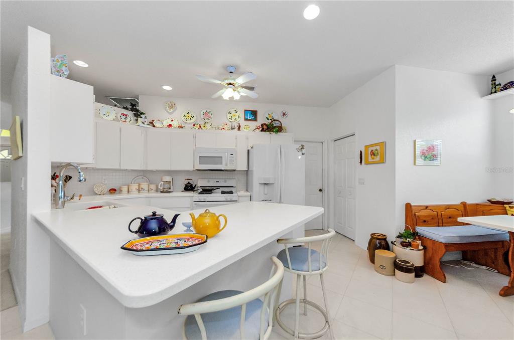 Dunedin, Florida, 34698, United States, 4 Bedrooms Bedrooms, ,2 BathroomsBathrooms,Residential,For Sale,1848616