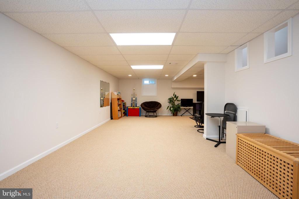 Plainsboro, New Jersey, 08536, United States, 4 Bedrooms Bedrooms, ,3 BathroomsBathrooms,Residential,For Sale,1900525