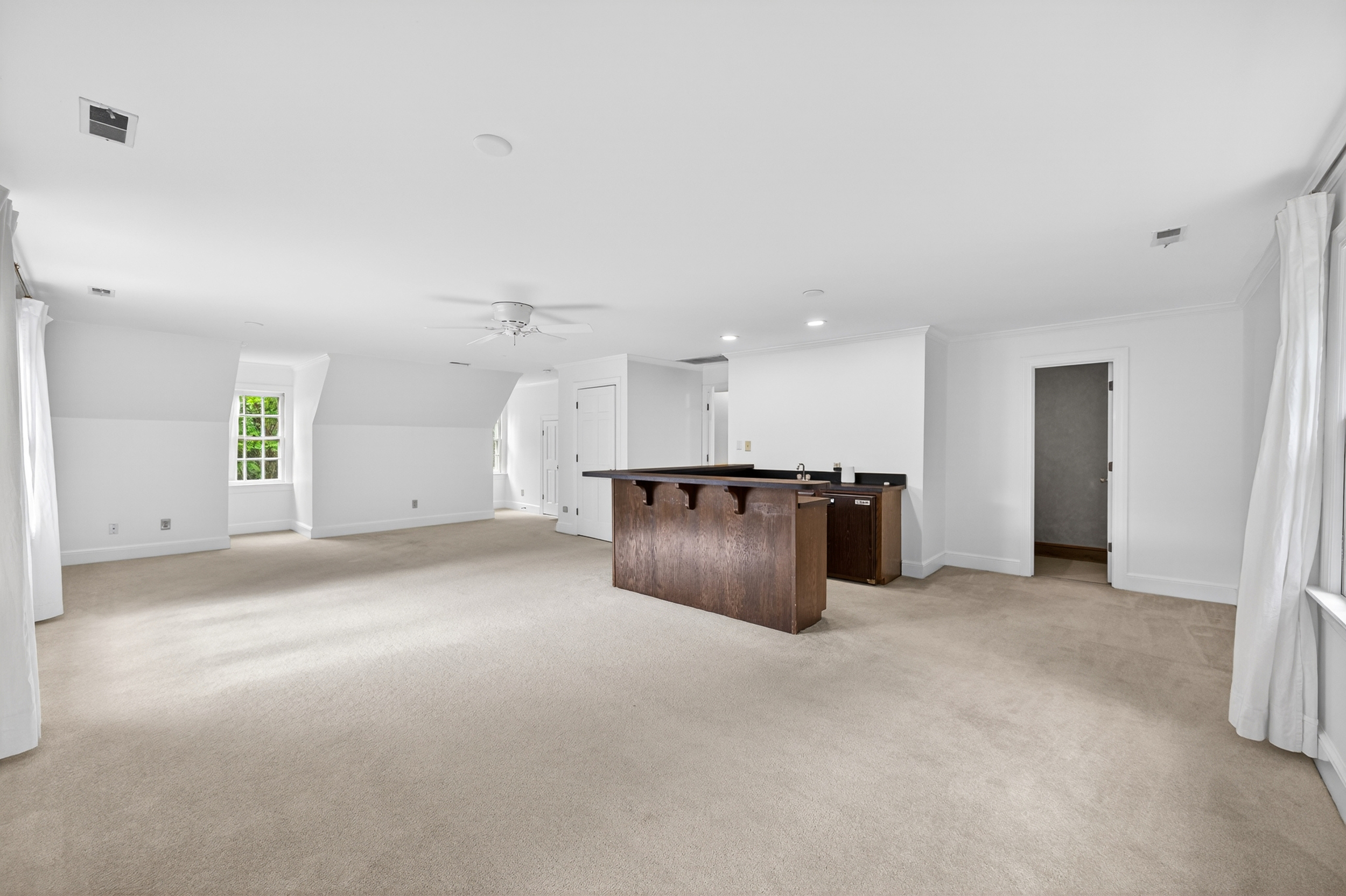  1901 Aurora Drive, Raleigh, NC, 27615 - 物件實景
