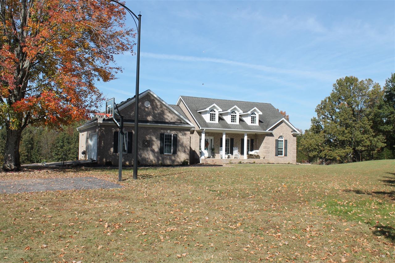 Bowling Green, Kentucky, 42101, United States, 3 Bedrooms Bedrooms, ,2 BathroomsBathrooms,Residential,For Sale,1838101