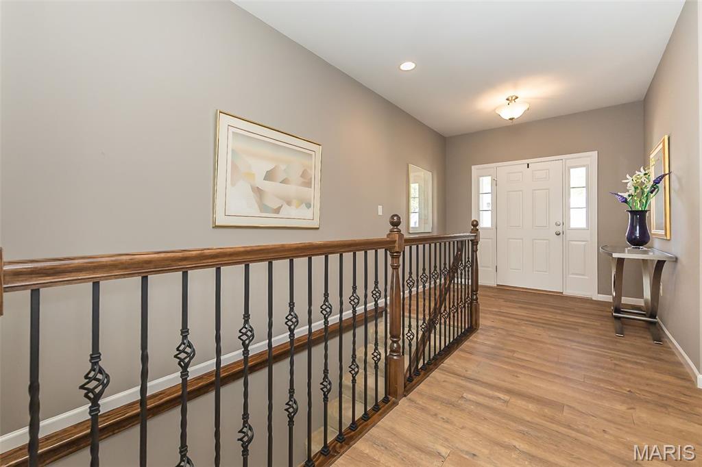 Mehlville, Missouri, 63128, United States, 3 Bedrooms Bedrooms, ,3 BathroomsBathrooms,Residential,For Sale,1966938