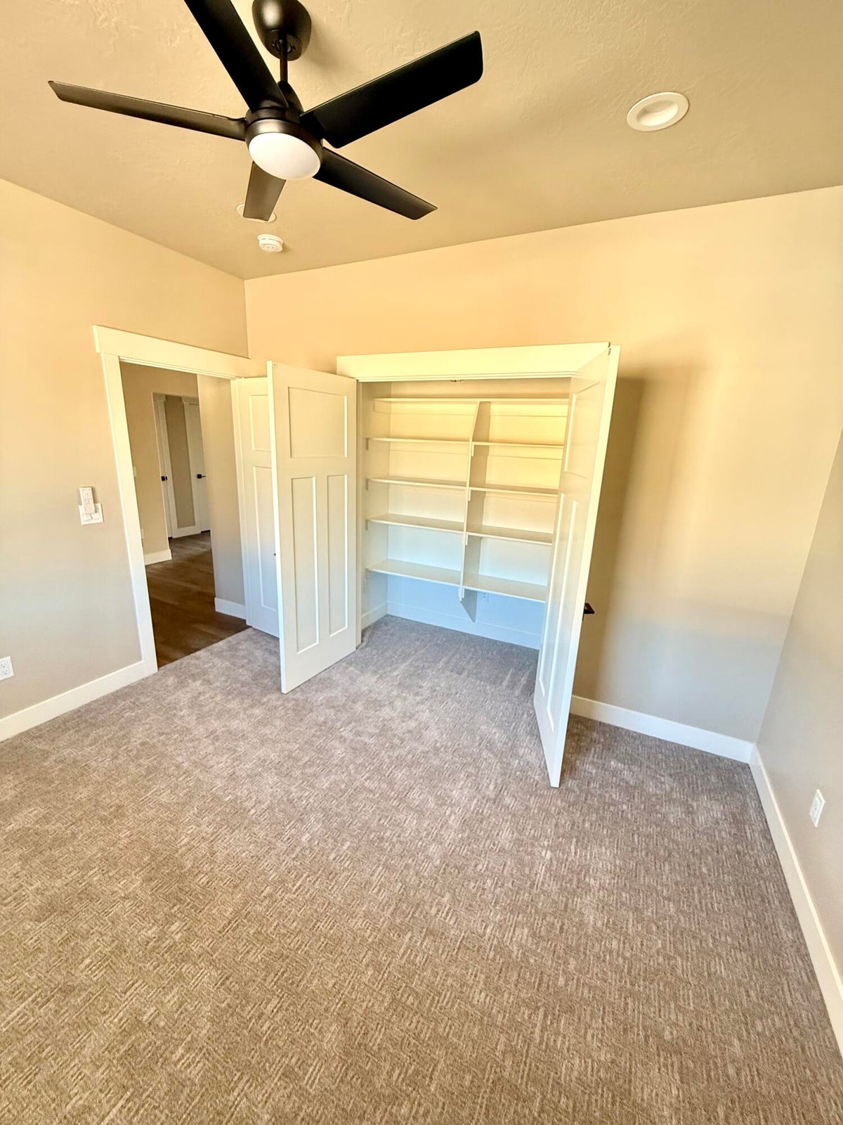 Cedar City, Utah, 84720, United States, 4 Bedrooms Bedrooms, ,3 BathroomsBathrooms,Residential,For Sale,1691817