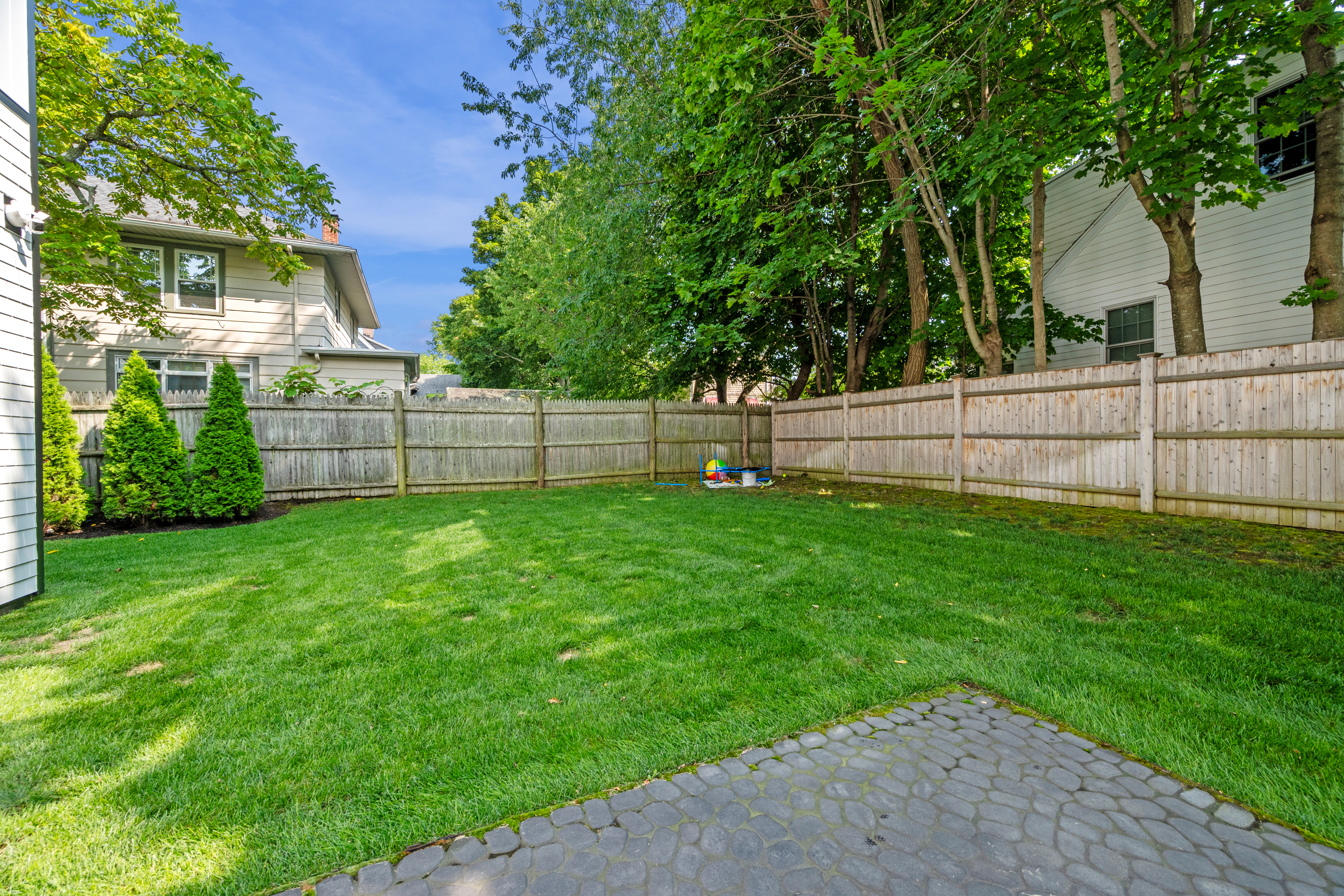  8 Dennison Avenue, Swampscott, MA, 01907 - 物件實景
