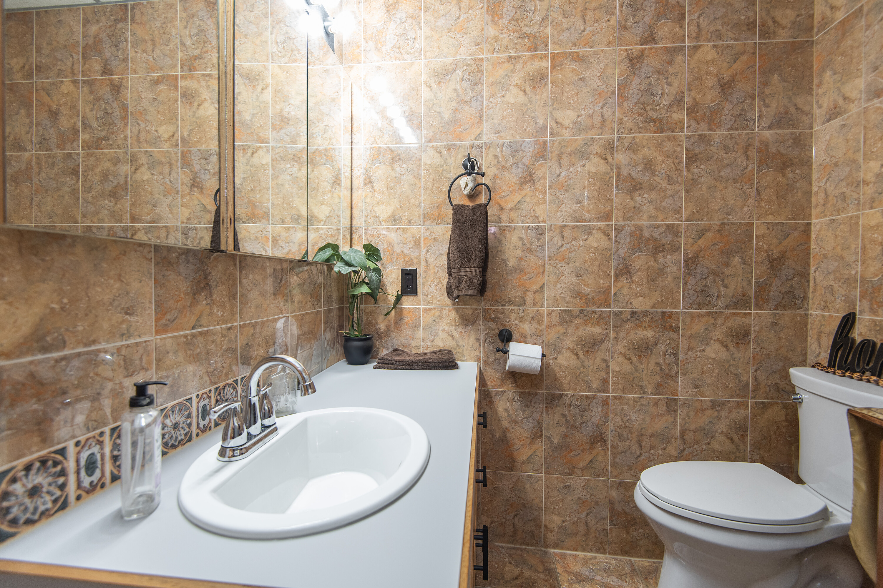  Rural Lacombe County, North - 物件實景