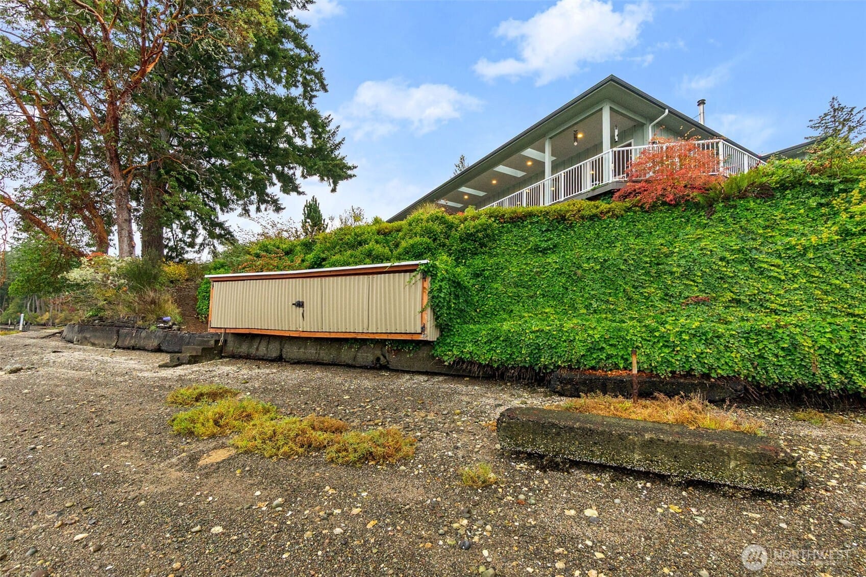 Shelton, Washington, 98584, United States, 3 Bedrooms Bedrooms, ,2 BathroomsBathrooms,Residential,For Sale,1992826