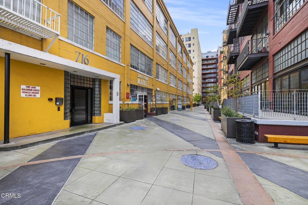 Los Angeles, California, 90014, United States, ,1 BathroomBathrooms,Residential,For Sale,1876083