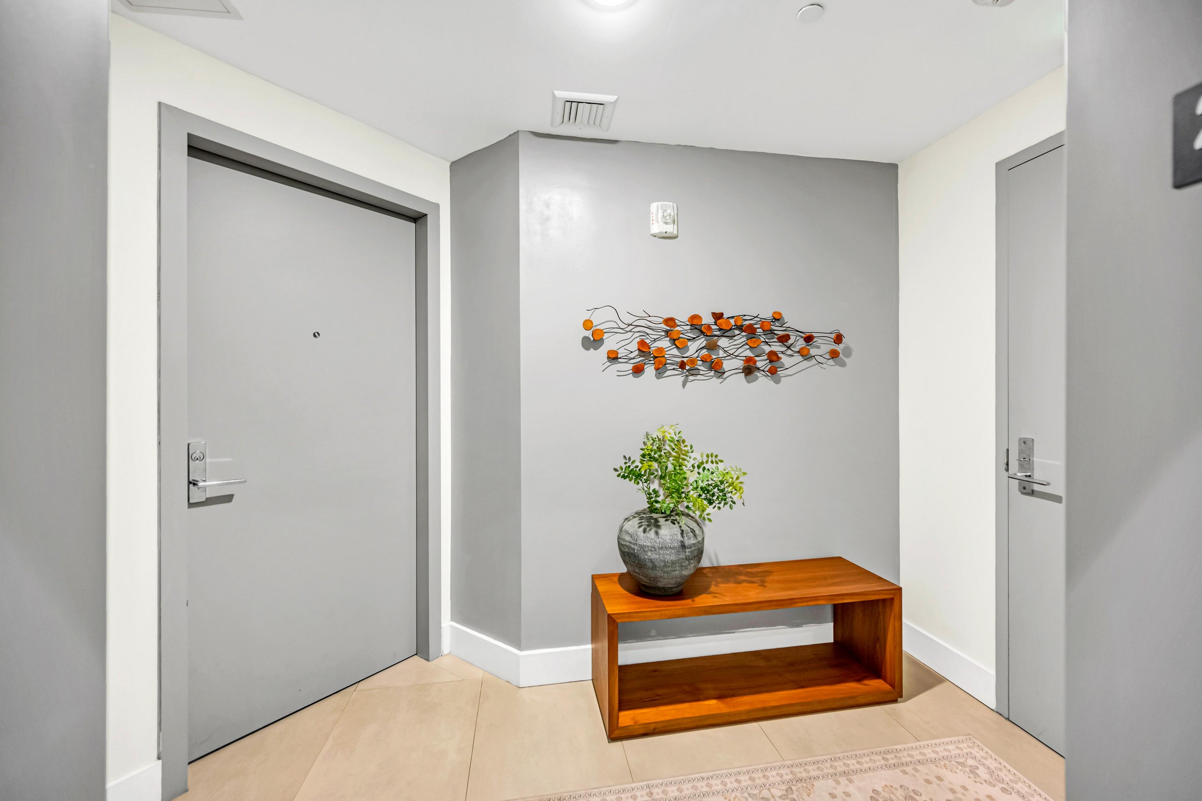  488 NE 18th St, Miami, FL, 33132 - 物件實景
