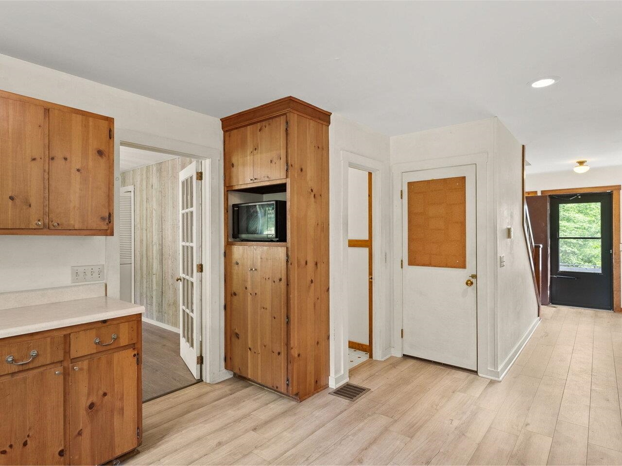 Randolph, Vermont, 05060-9095, United States, 4 Bedrooms Bedrooms, ,2 BathroomsBathrooms,Residential,For Sale,1925913