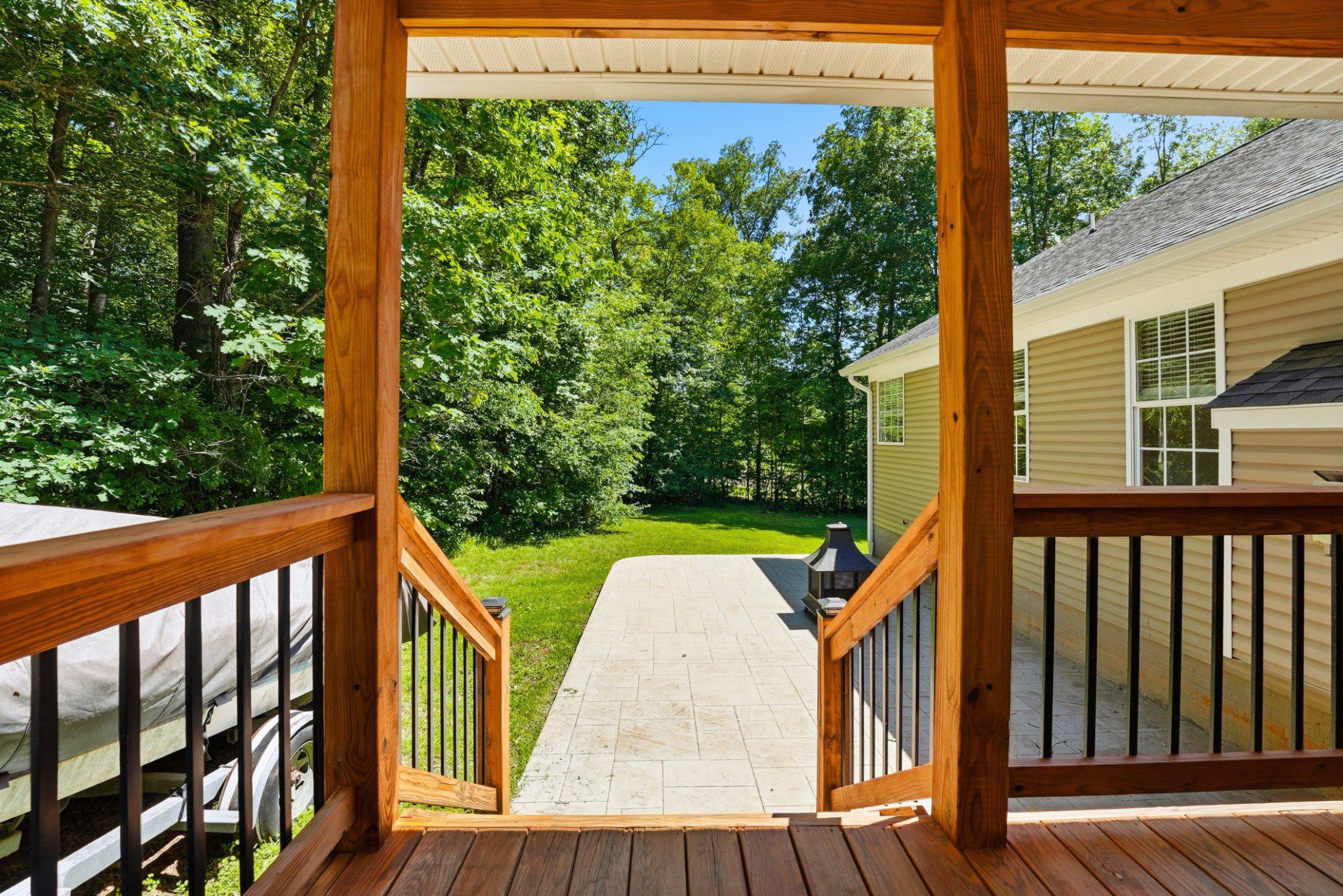 Locust Dale, Virginia, 22948, United States, 3 Bedrooms Bedrooms, ,4 BathroomsBathrooms,Residential,For Sale,1996627