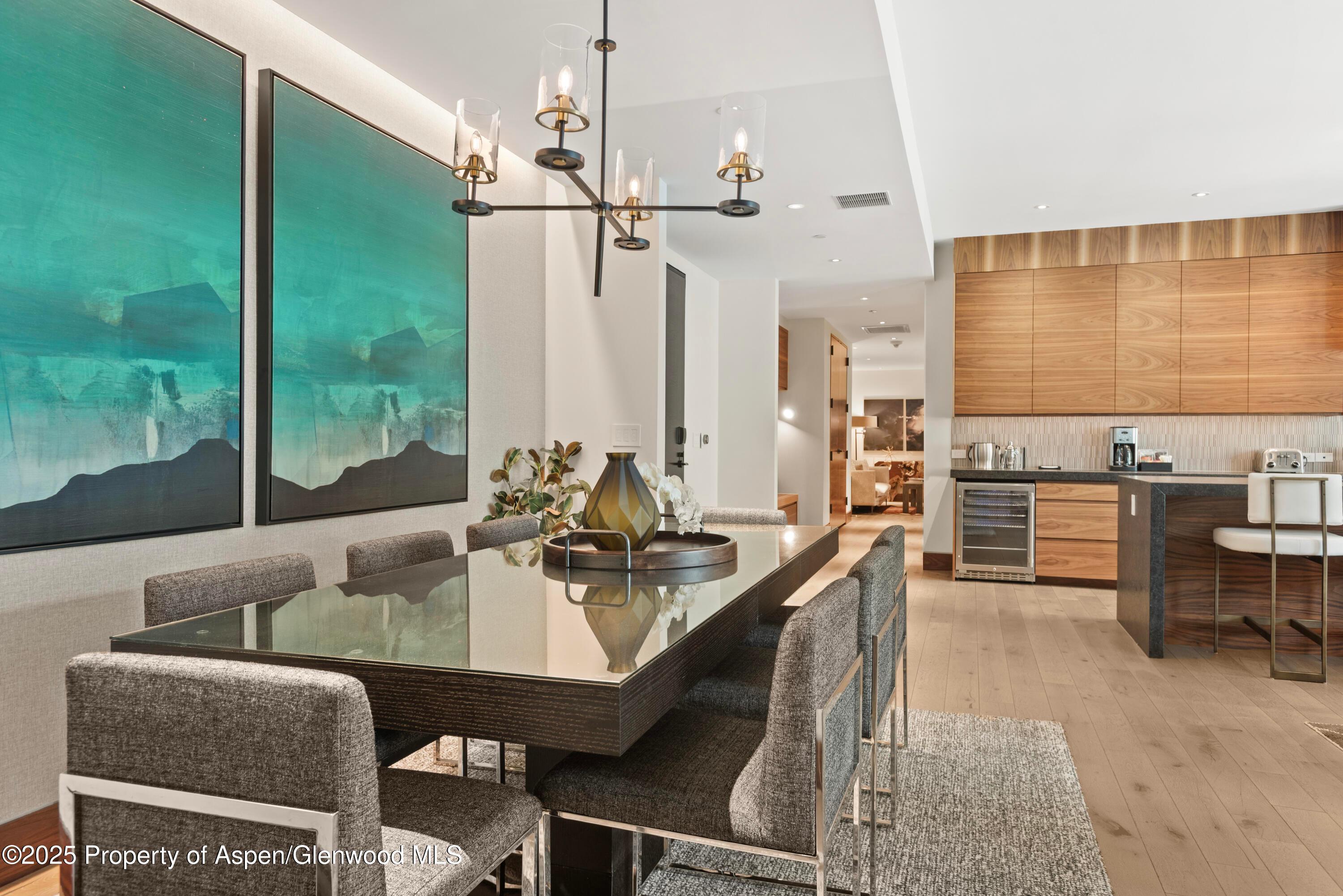 Snowmass Village, Colorado, 81615, United States, 4 Bedrooms Bedrooms, ,4 BathroomsBathrooms,Residential,For Sale,1846573