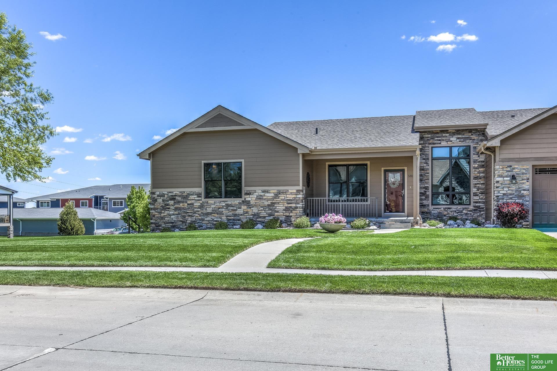 159th St, Omaha, NE 68116 #1