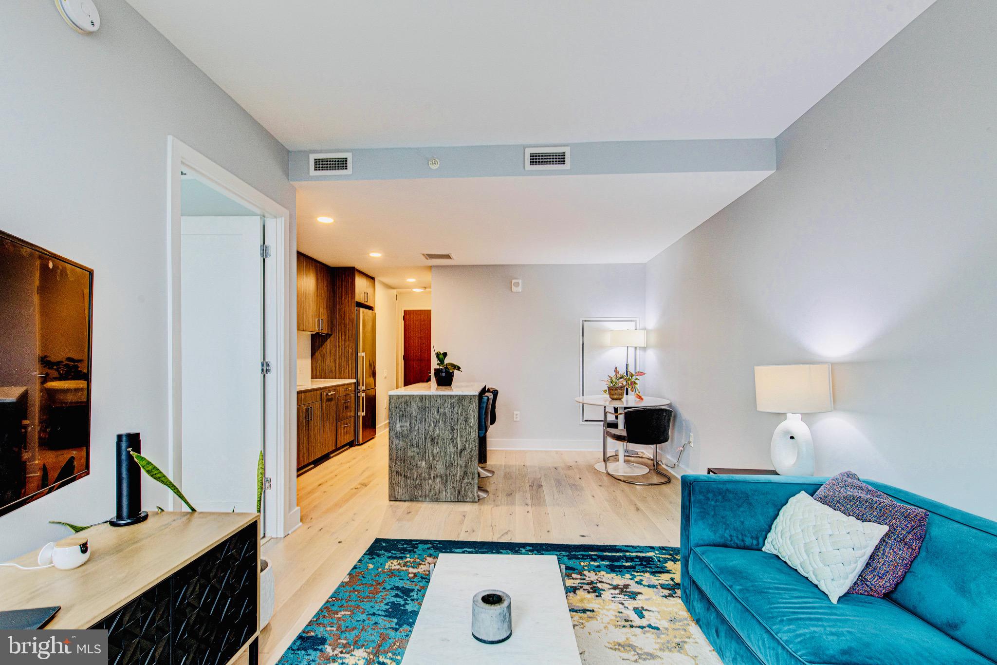 Washington, District of Columbia, 20003, United States, 2 Bedrooms Bedrooms, ,1 BathroomBathrooms,Residential,For Sale,1895194