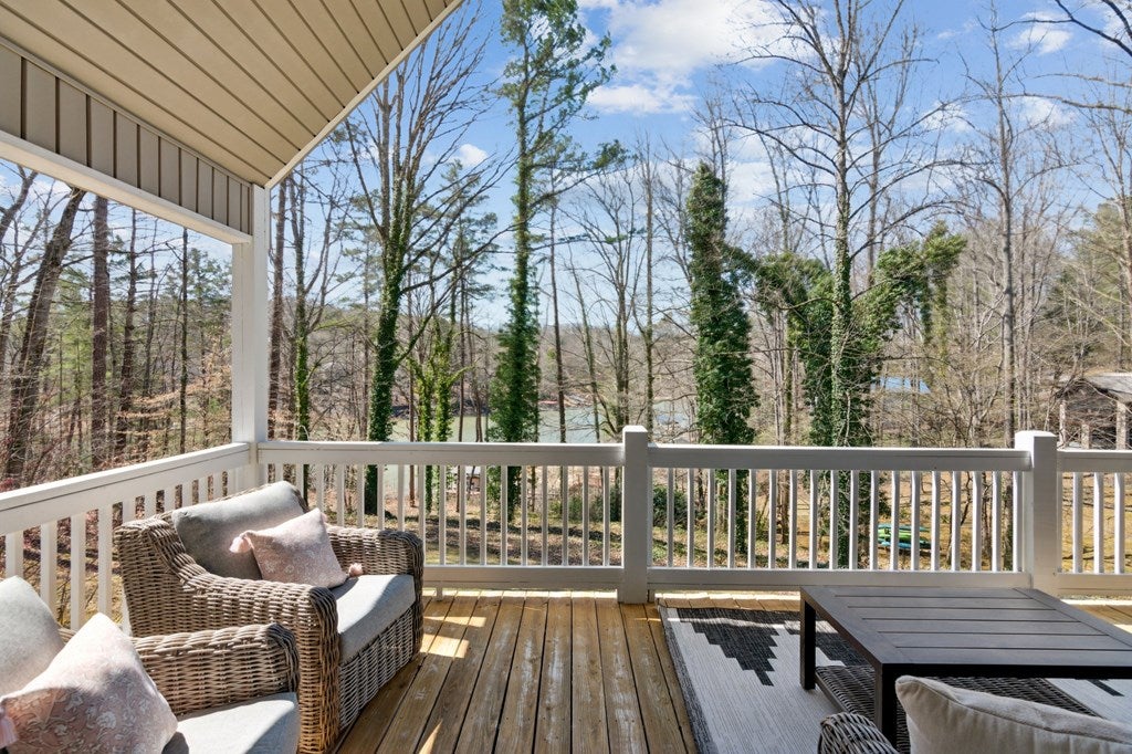 Blairsville, Georgia, 30512, United States, 4 Bedrooms Bedrooms, ,3 BathroomsBathrooms,Residential,For Sale,1913055