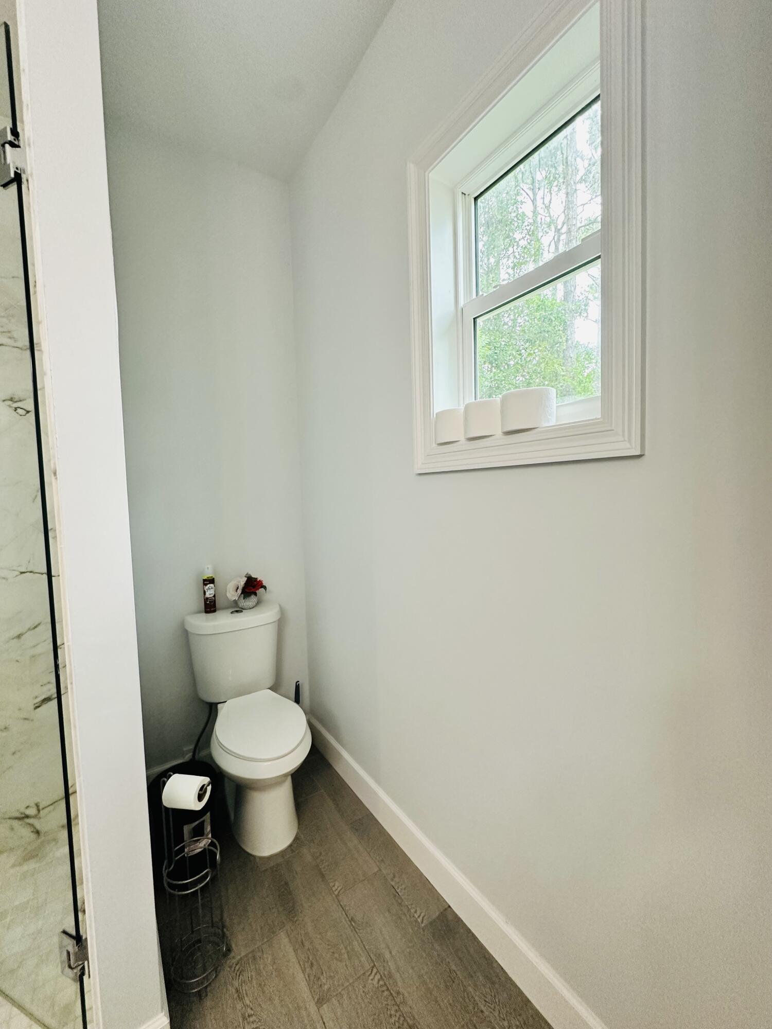 Santa Rosa Beach, Florida, 32459, United States, 4 Bedrooms Bedrooms, ,3 BathroomsBathrooms,Residential,For Sale,1868206