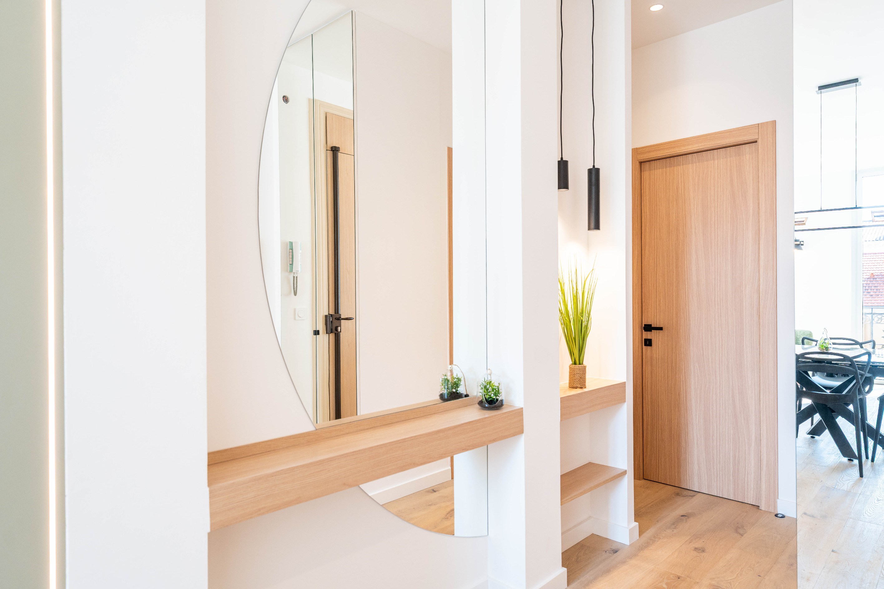  Top-floor renovated apartment with balcony, 3 bedrooms, rue Hoche Cannes city c… - 物件實景