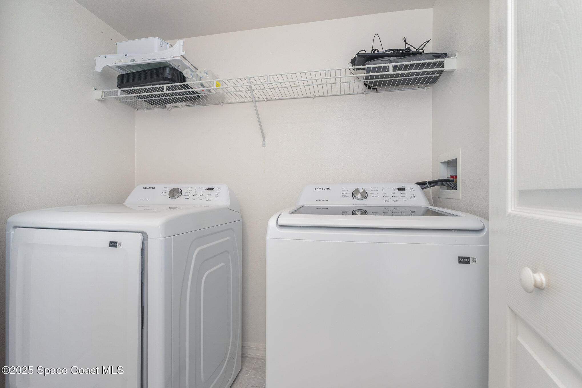 Palm Bay, Florida, 32908, United States, 6 Bedrooms Bedrooms, ,5 BathroomsBathrooms,Residential,For Sale,1995806