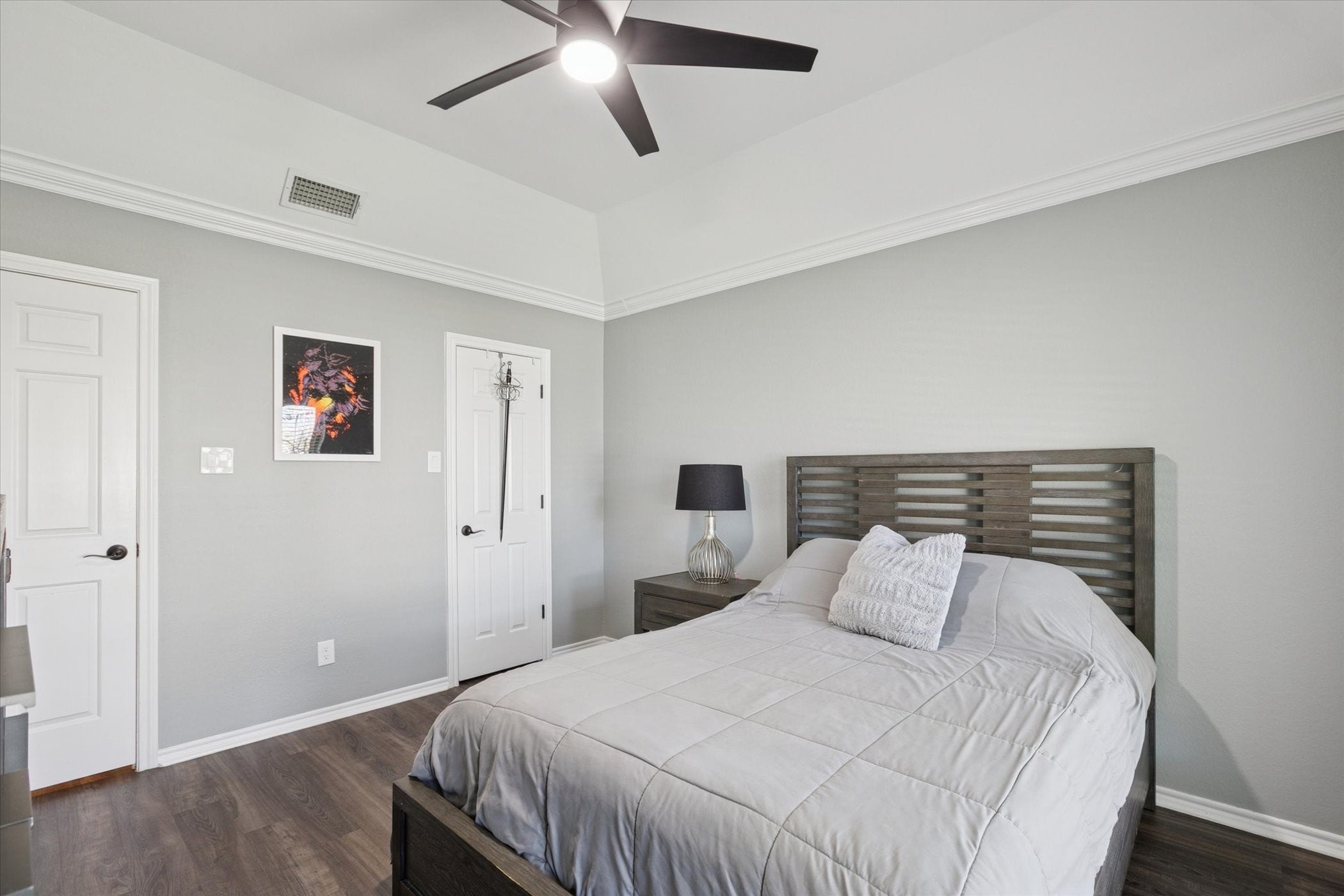 Hurst, Texas, 76054, United States, 3 Bedrooms Bedrooms, ,2 BathroomsBathrooms,Residential,For Sale,2005919