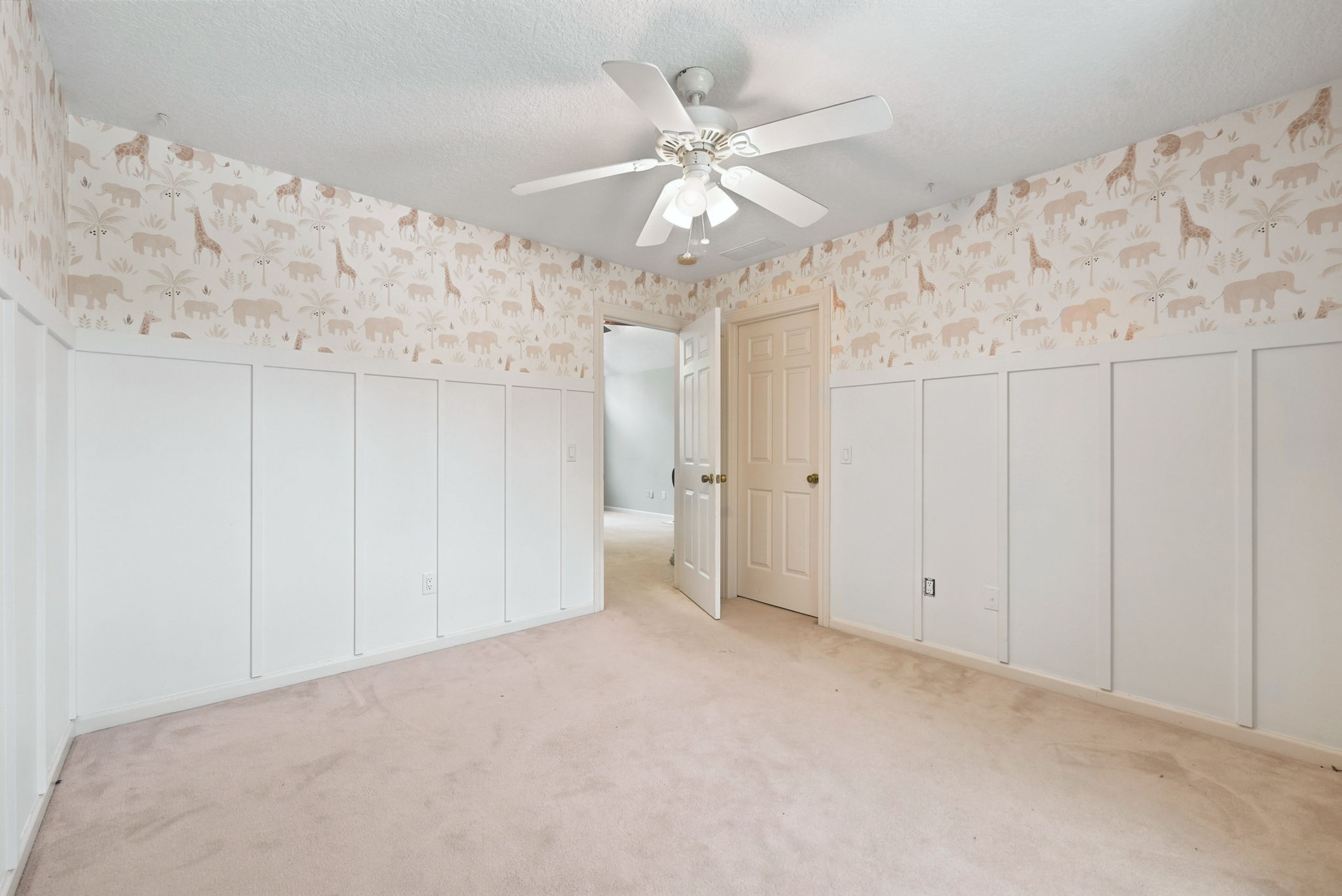  Excellent 3 Bedroom Home with Finished Basement in Fort Wayne - 物件實景