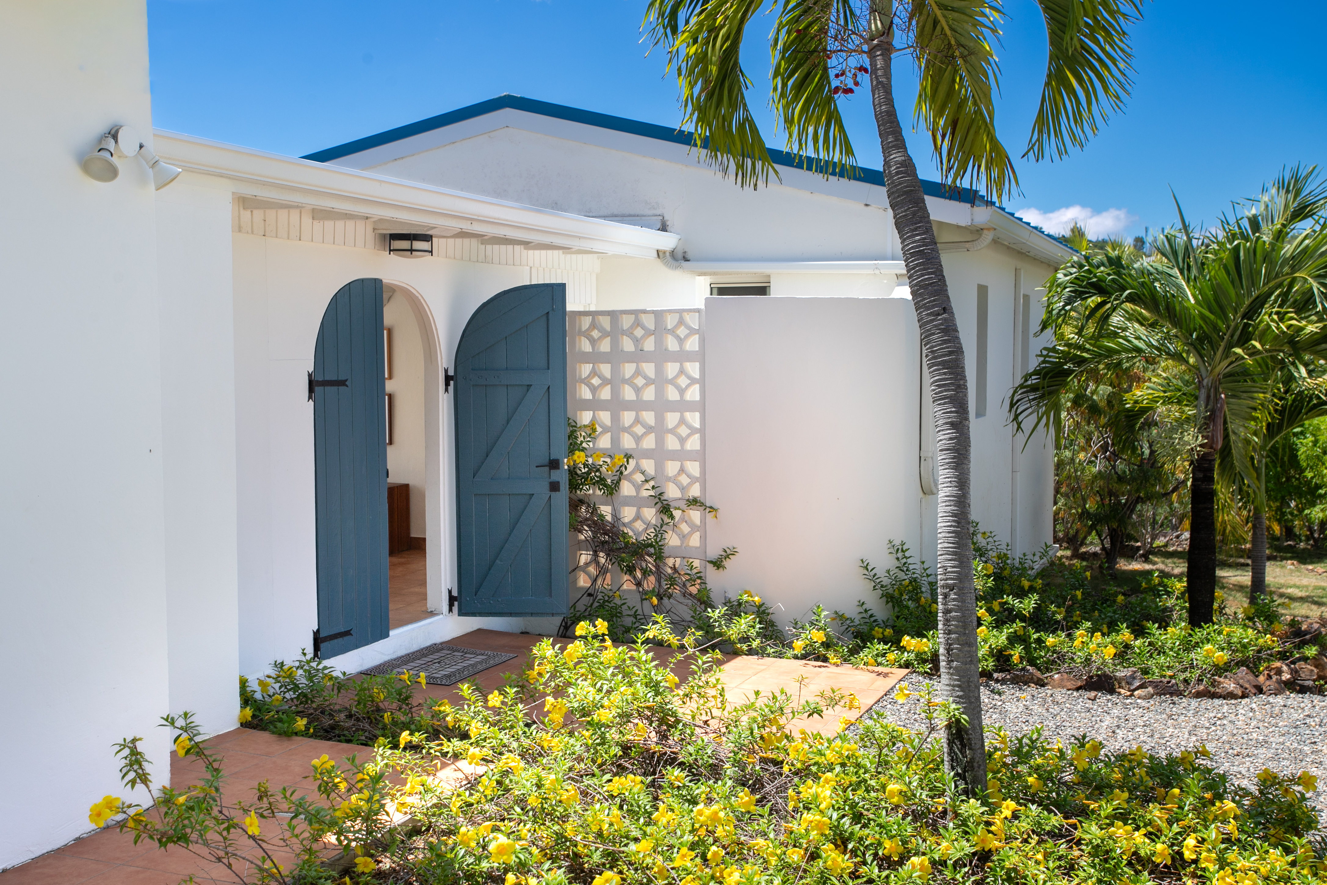  3 Bedroom Ocean View Villa Near Baie Rouge Beach - 物件實景